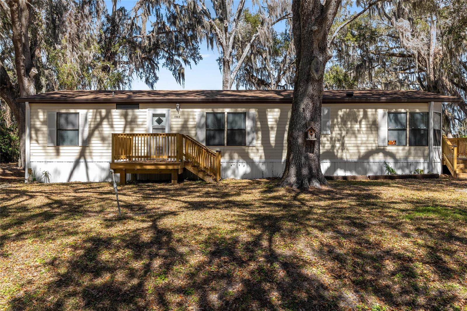 RIVER RETREATS - Residential