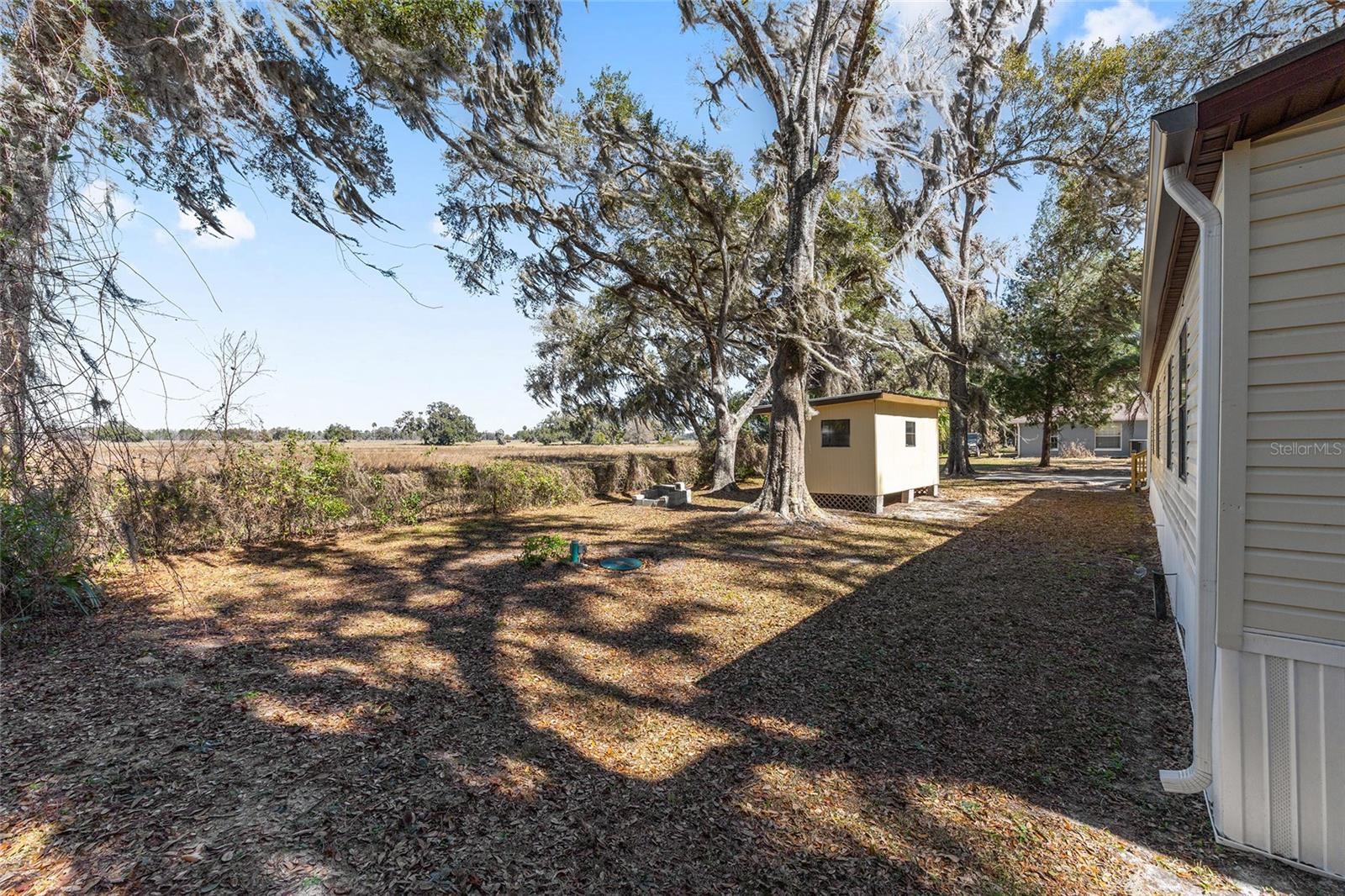RIVER RETREATS - Residential
