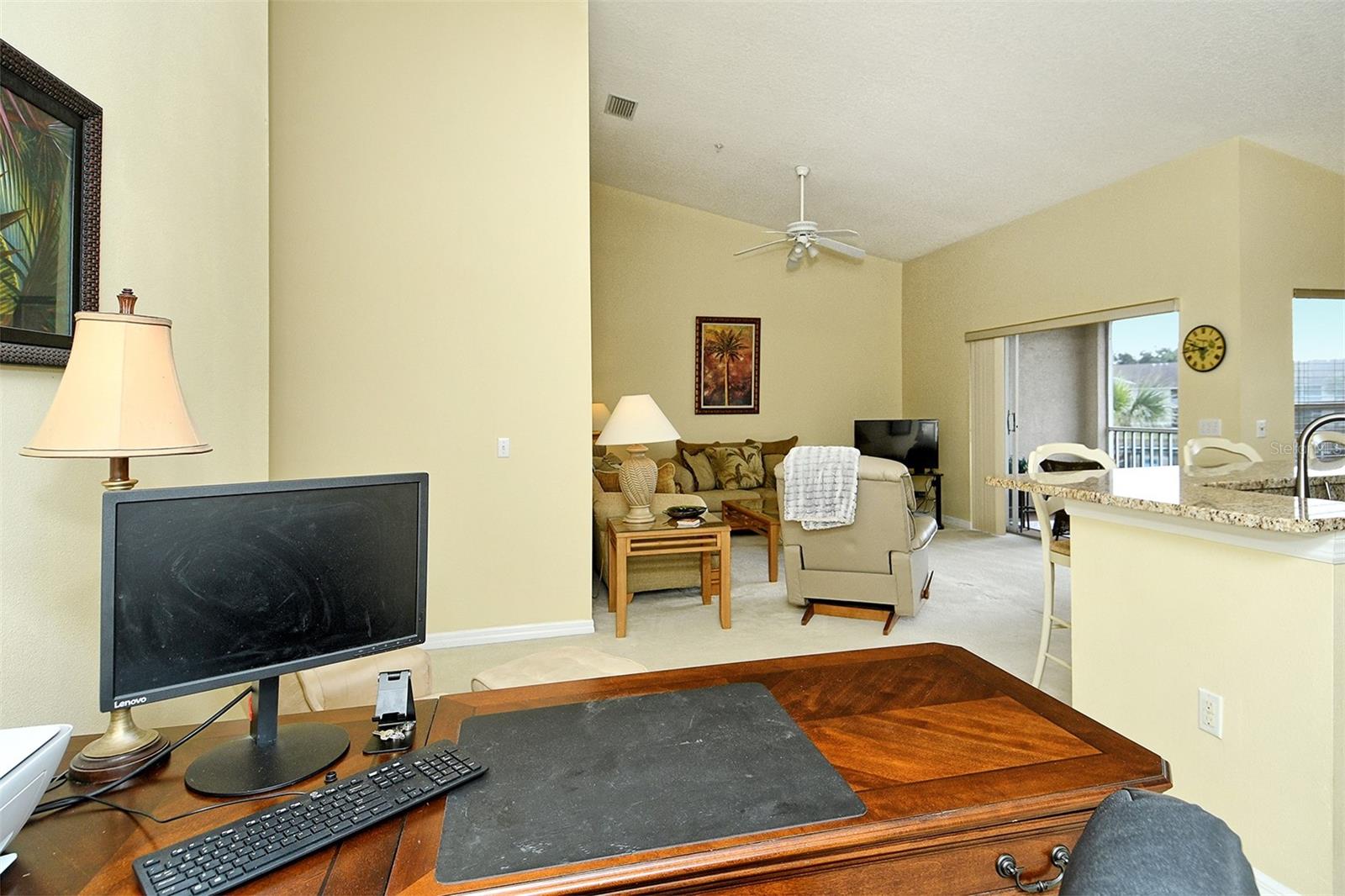 HERITAGE OAKS GOLF & COUNTRY CLUB - Residential