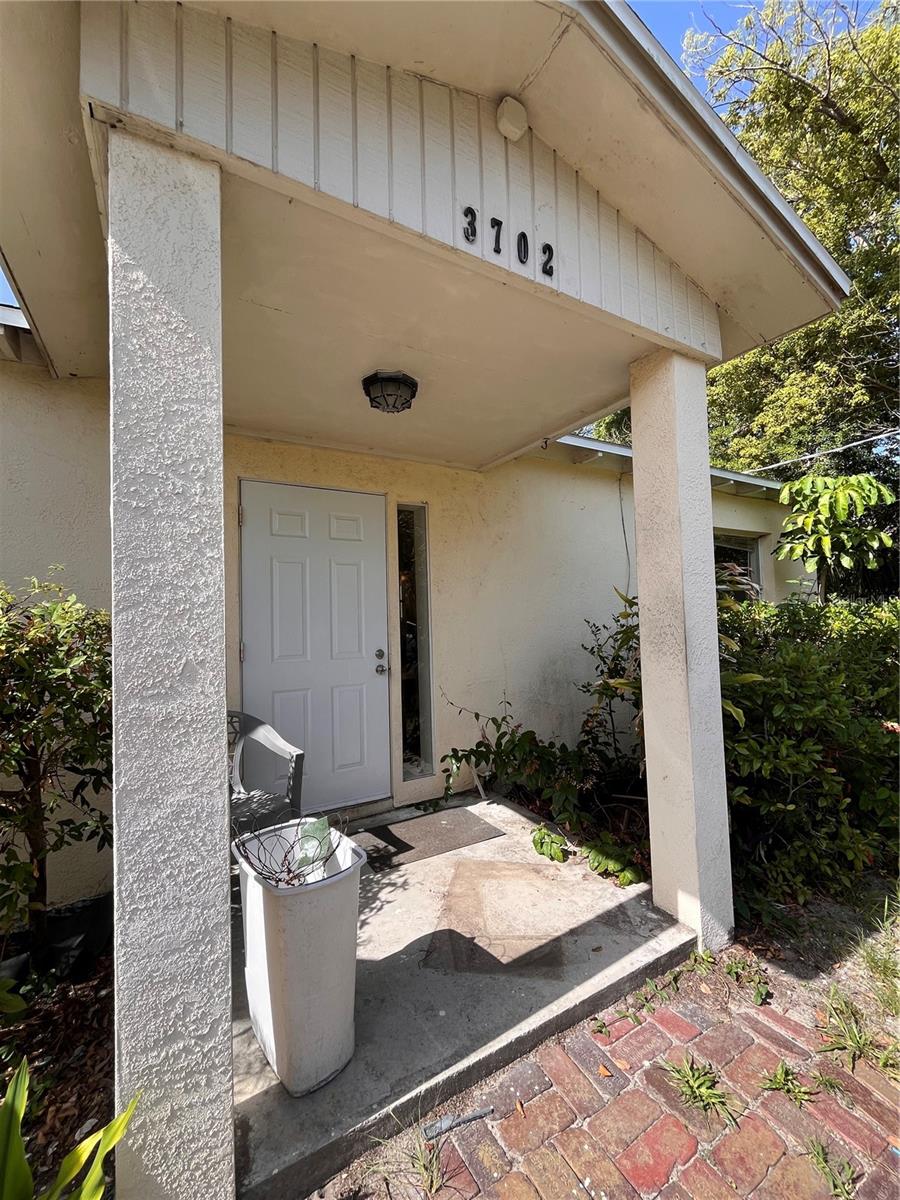 INTERBAY - Residential