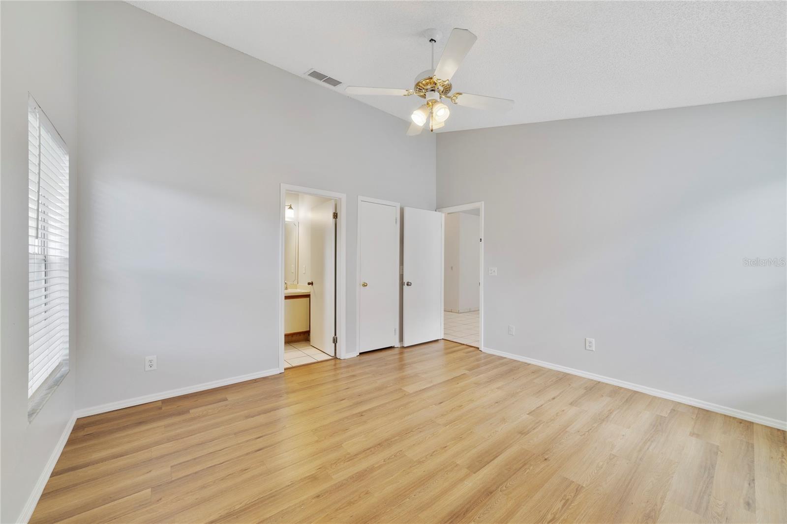 PINEY WOODS POINT - Residential