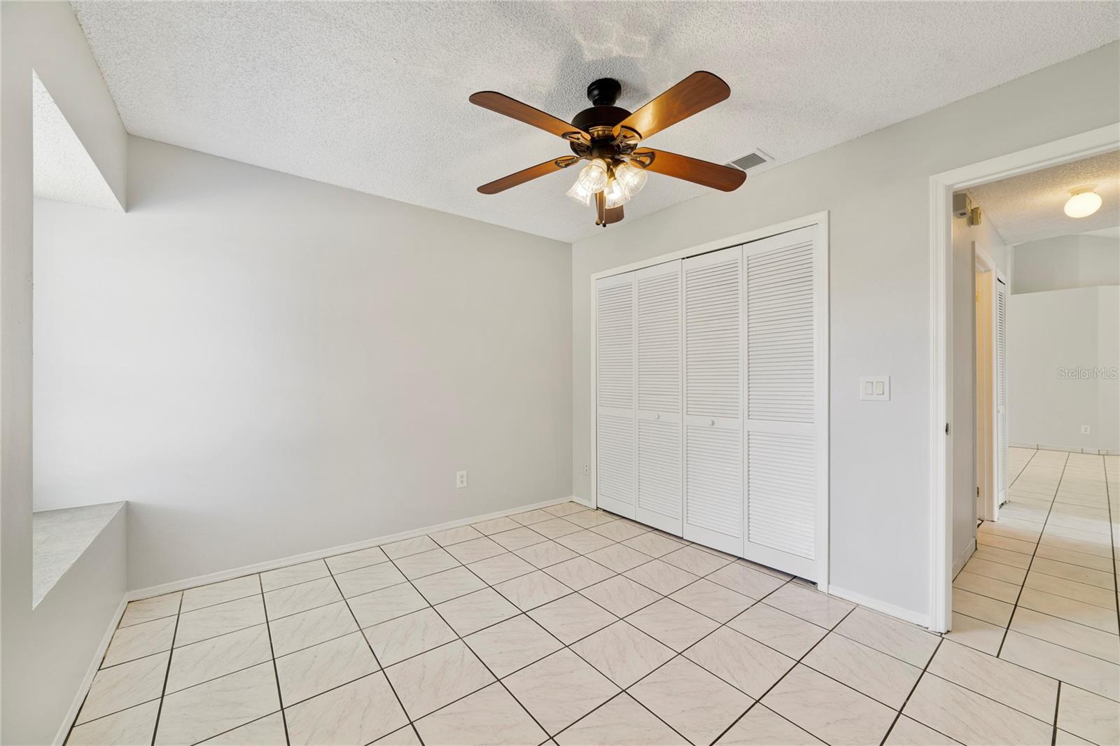 PINEY WOODS POINT - Residential