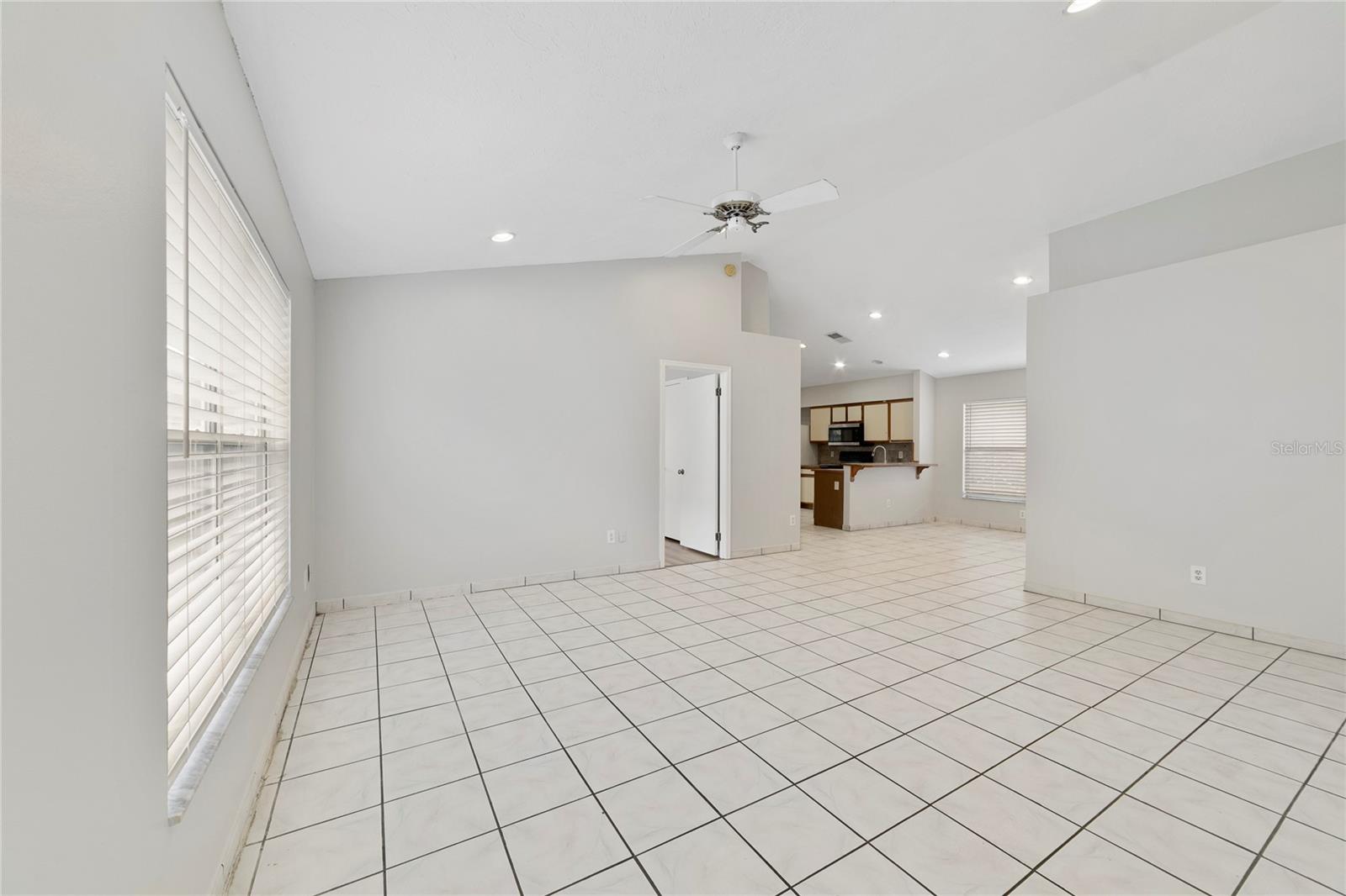 PINEY WOODS POINT - Residential