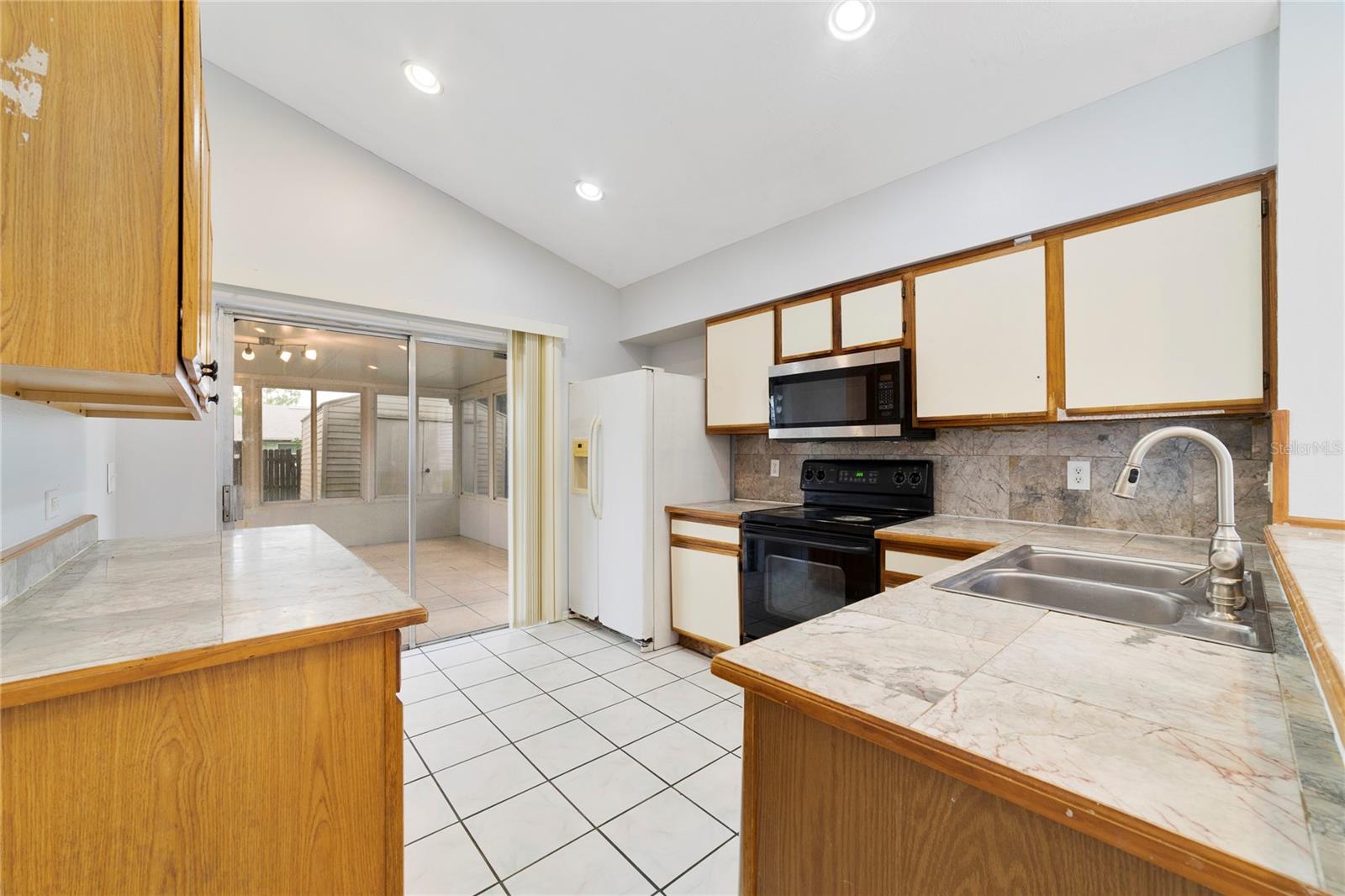 PINEY WOODS POINT - Residential