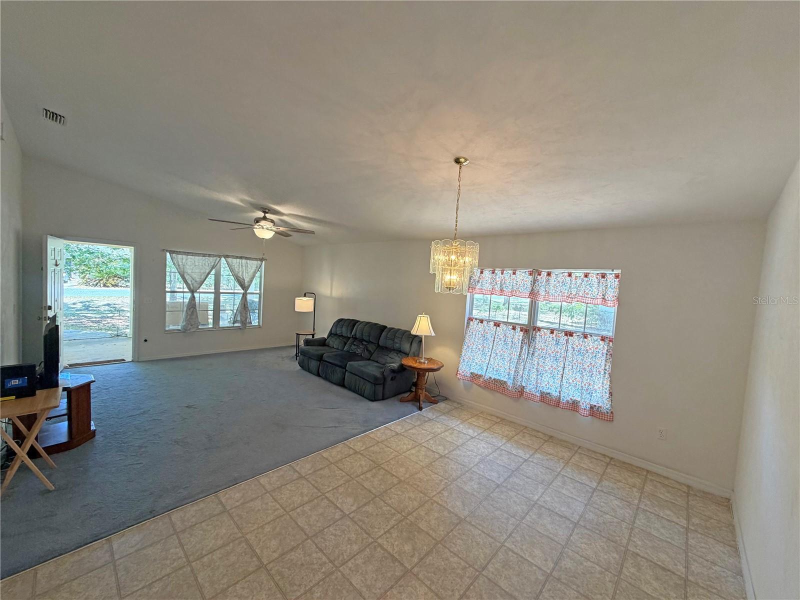 ASHLEY OAKS HAW - Residential