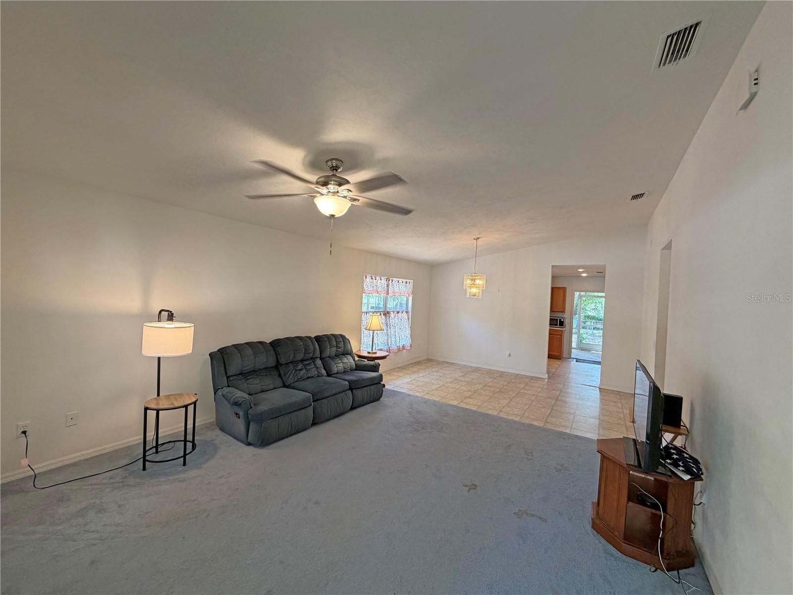 ASHLEY OAKS HAW - Residential