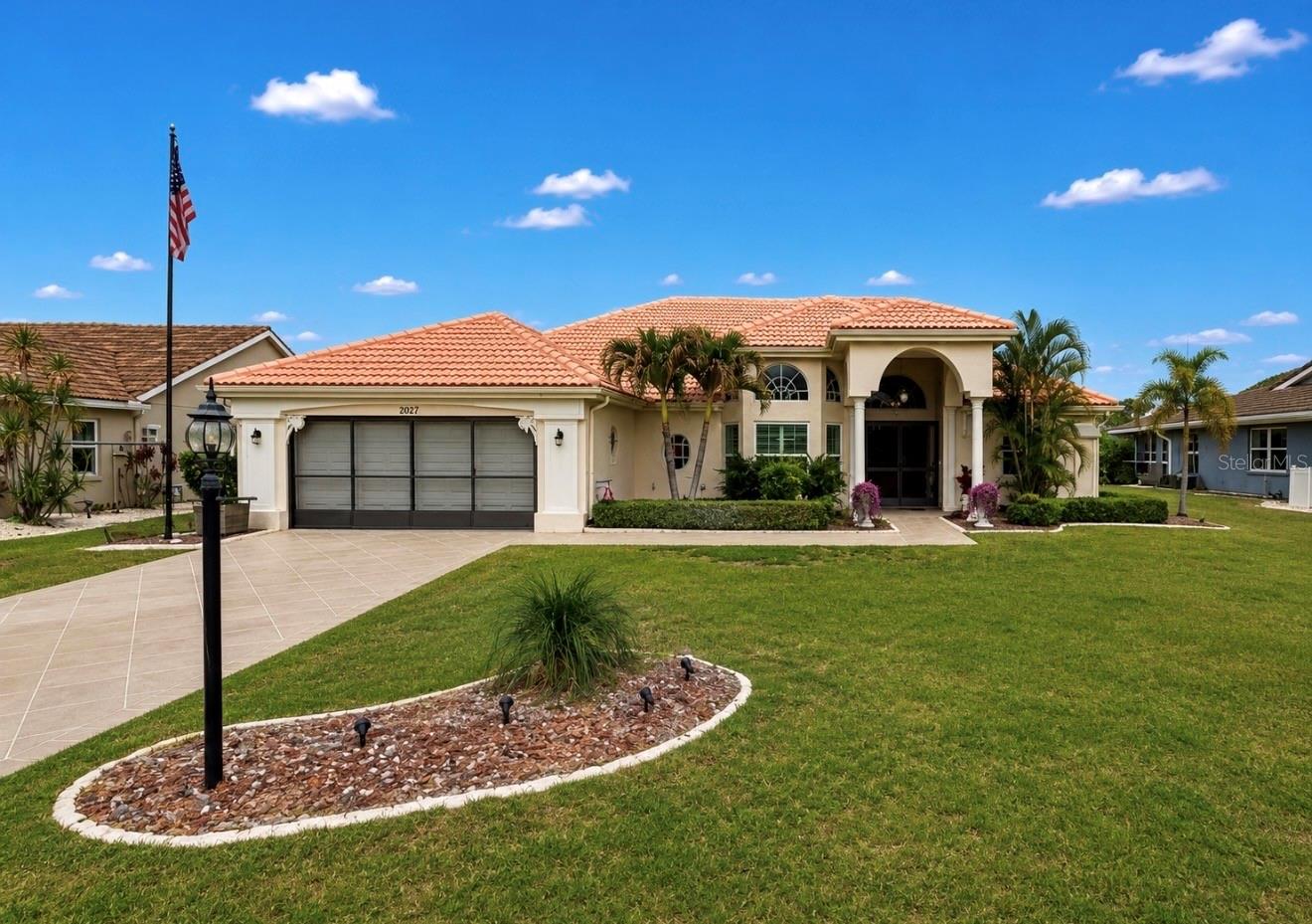 SUN CITY CENTER UNIT 52 - Residential