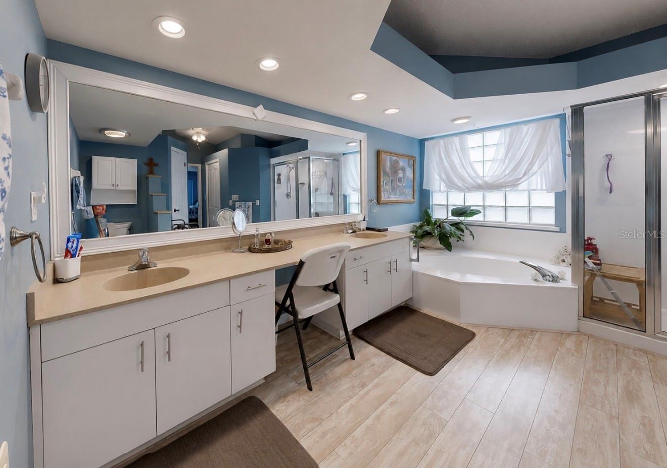 SUN CITY CENTER UNIT 52 - Residential