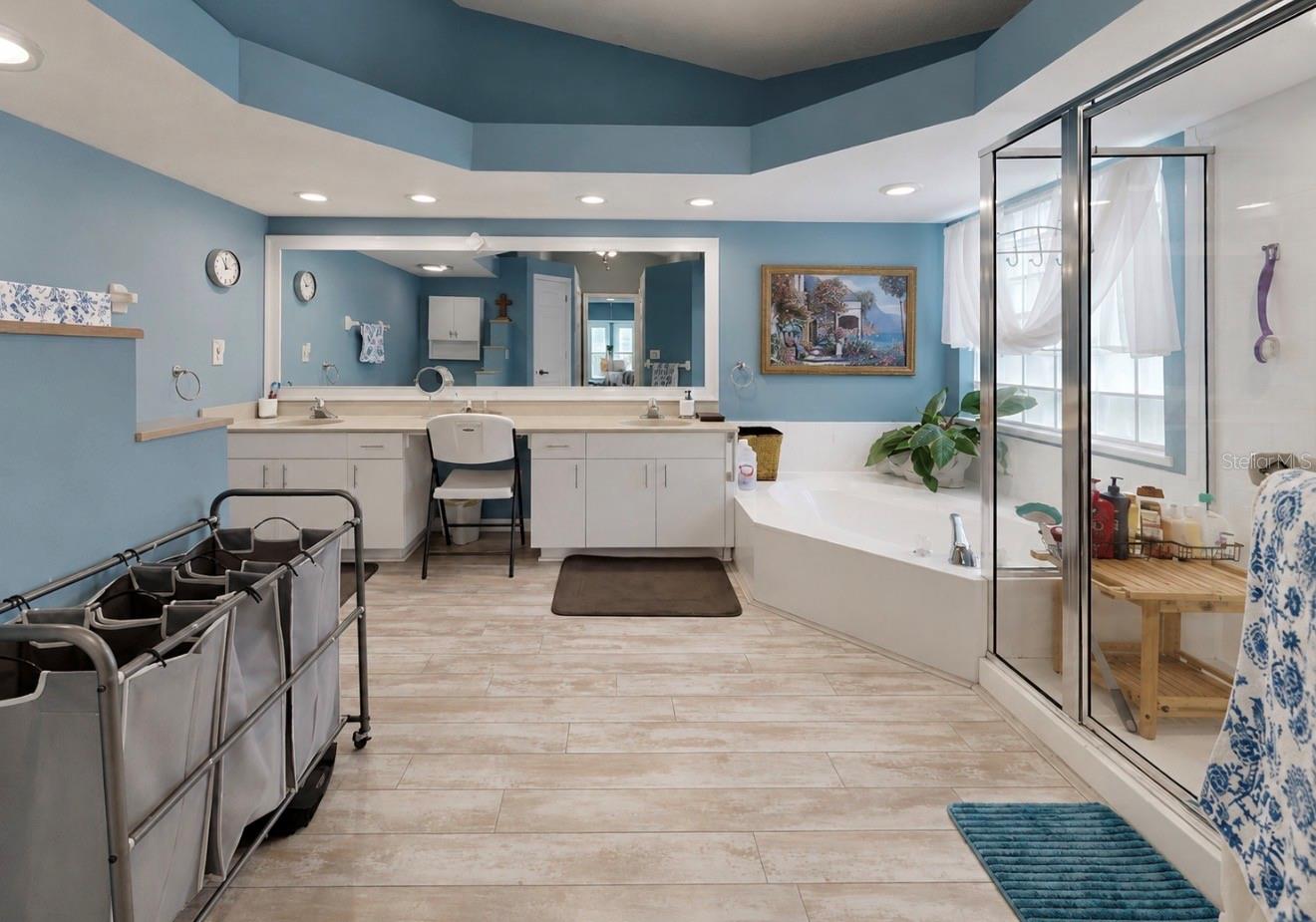SUN CITY CENTER UNIT 52 - Residential
