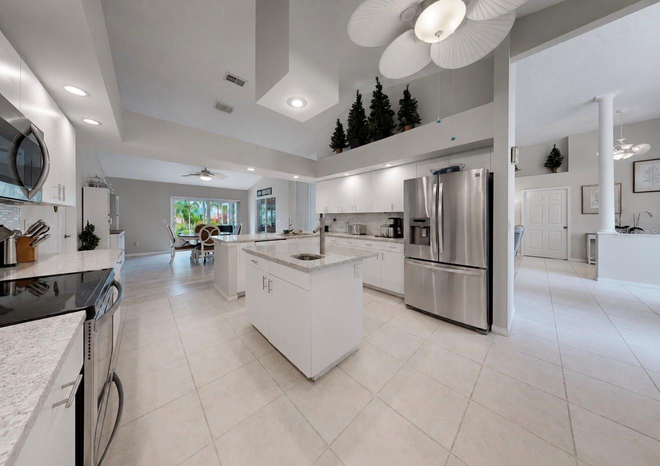 SUN CITY CENTER UNIT 52 - Residential