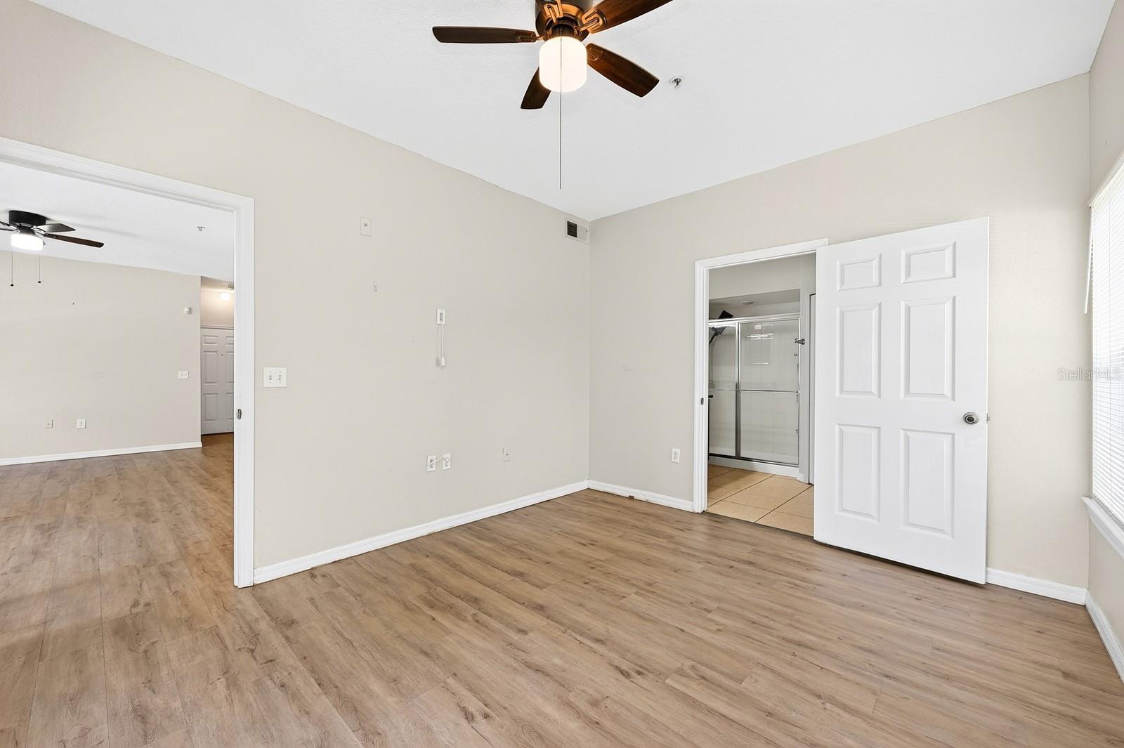 CHARLES TOWNE/PK CENTRAL CONDO - Residential