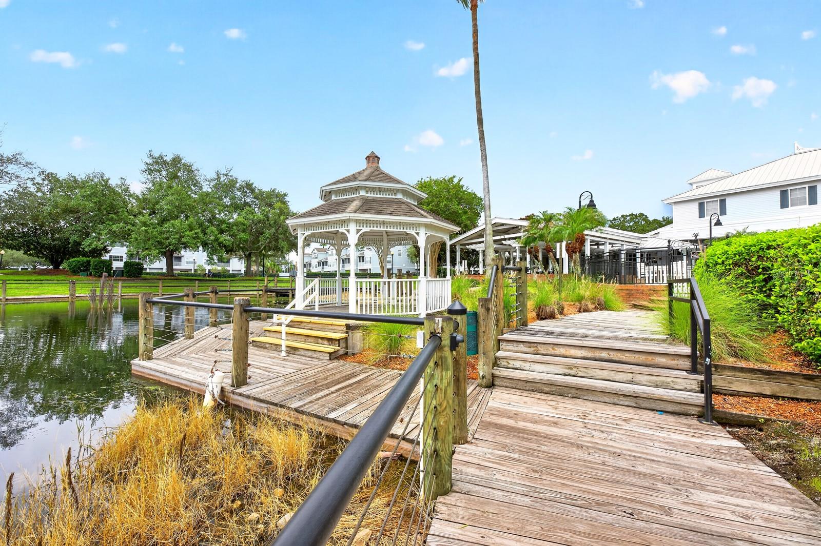 CHARLES TOWNE/PK CENTRAL CONDO - Residential