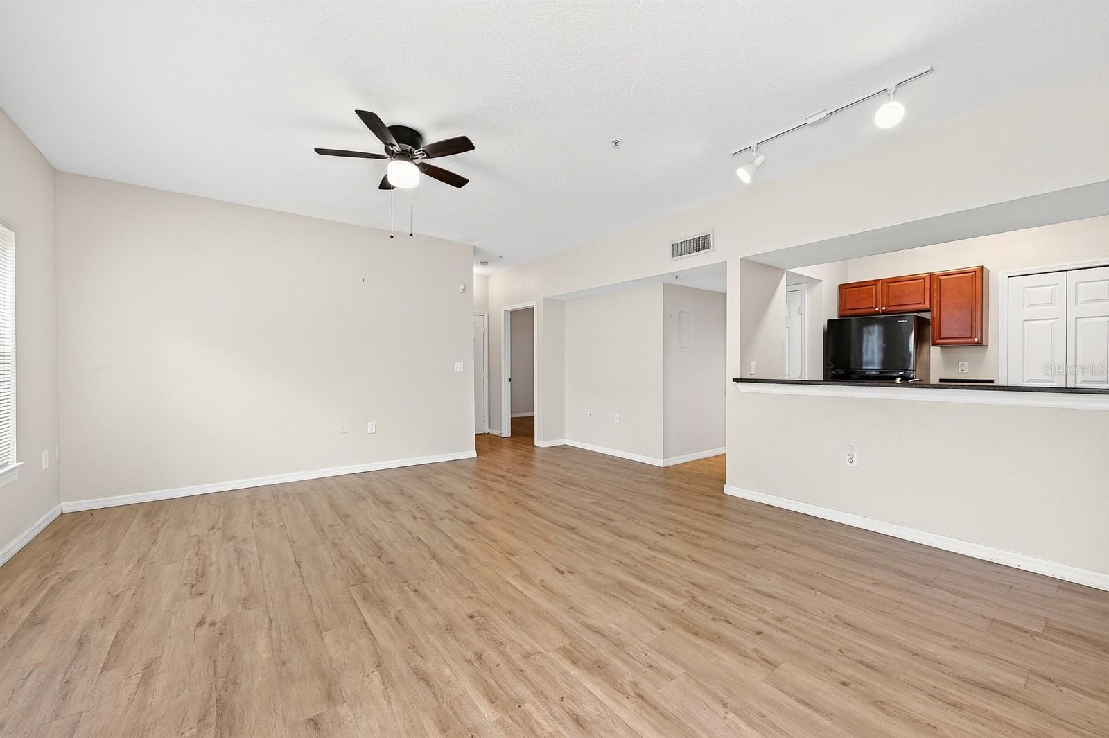 CHARLES TOWNE/PK CENTRAL CONDO - Residential