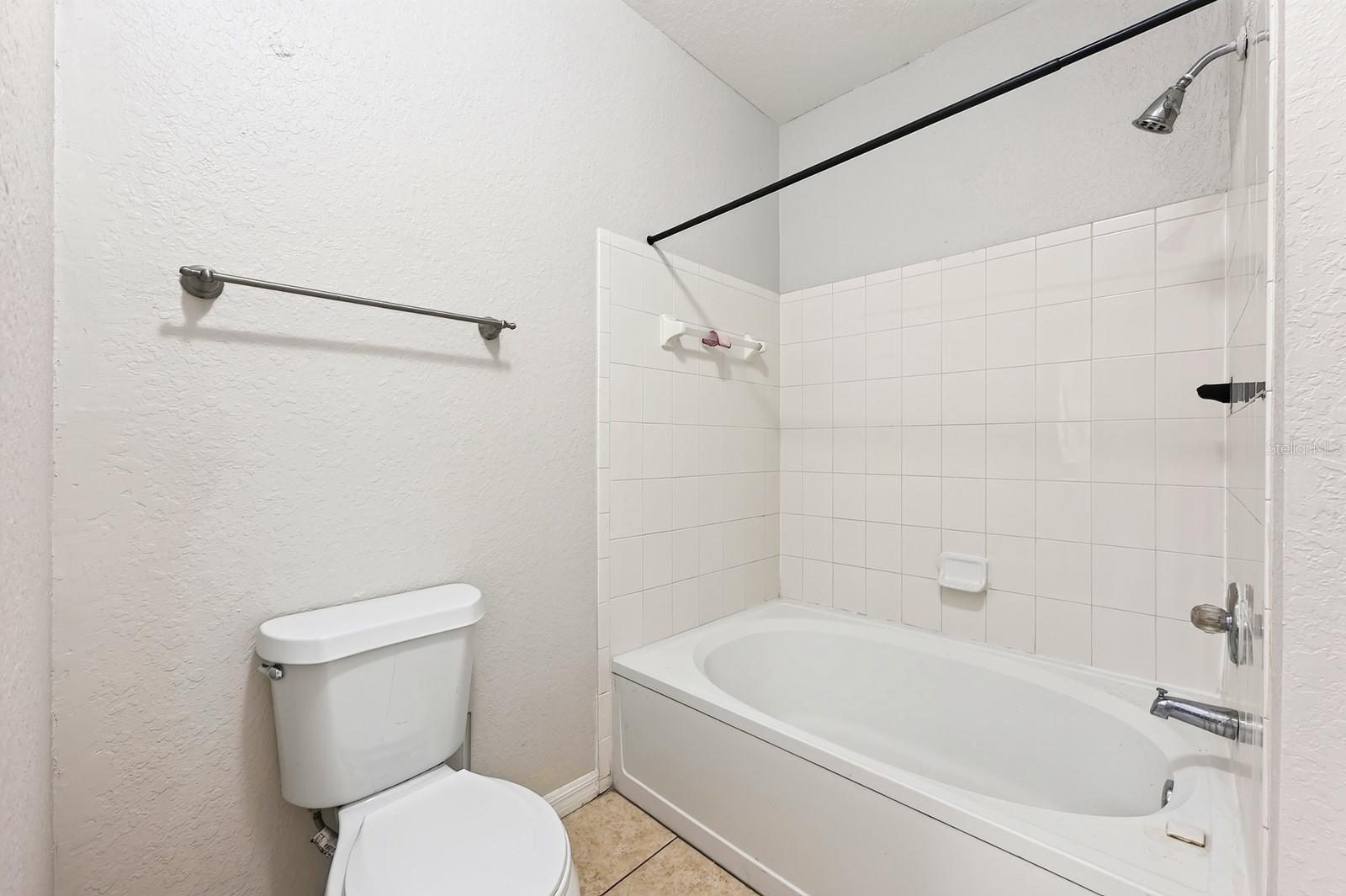 CHARLES TOWNE/PK CENTRAL CONDO - Residential