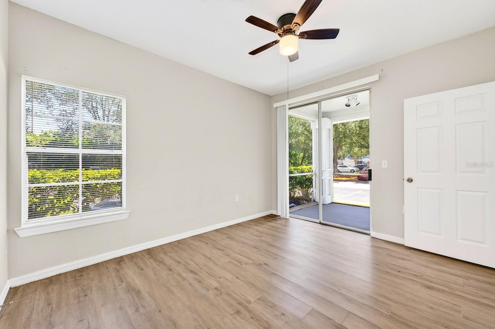 CHARLES TOWNE/PK CENTRAL CONDO - Residential