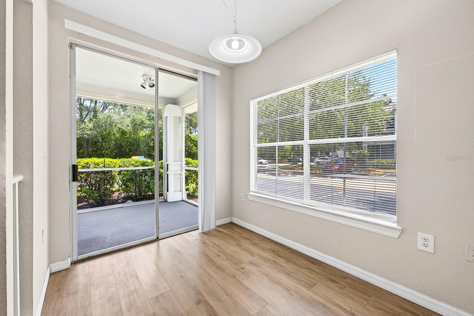 CHARLES TOWNE/PK CENTRAL CONDO - Residential