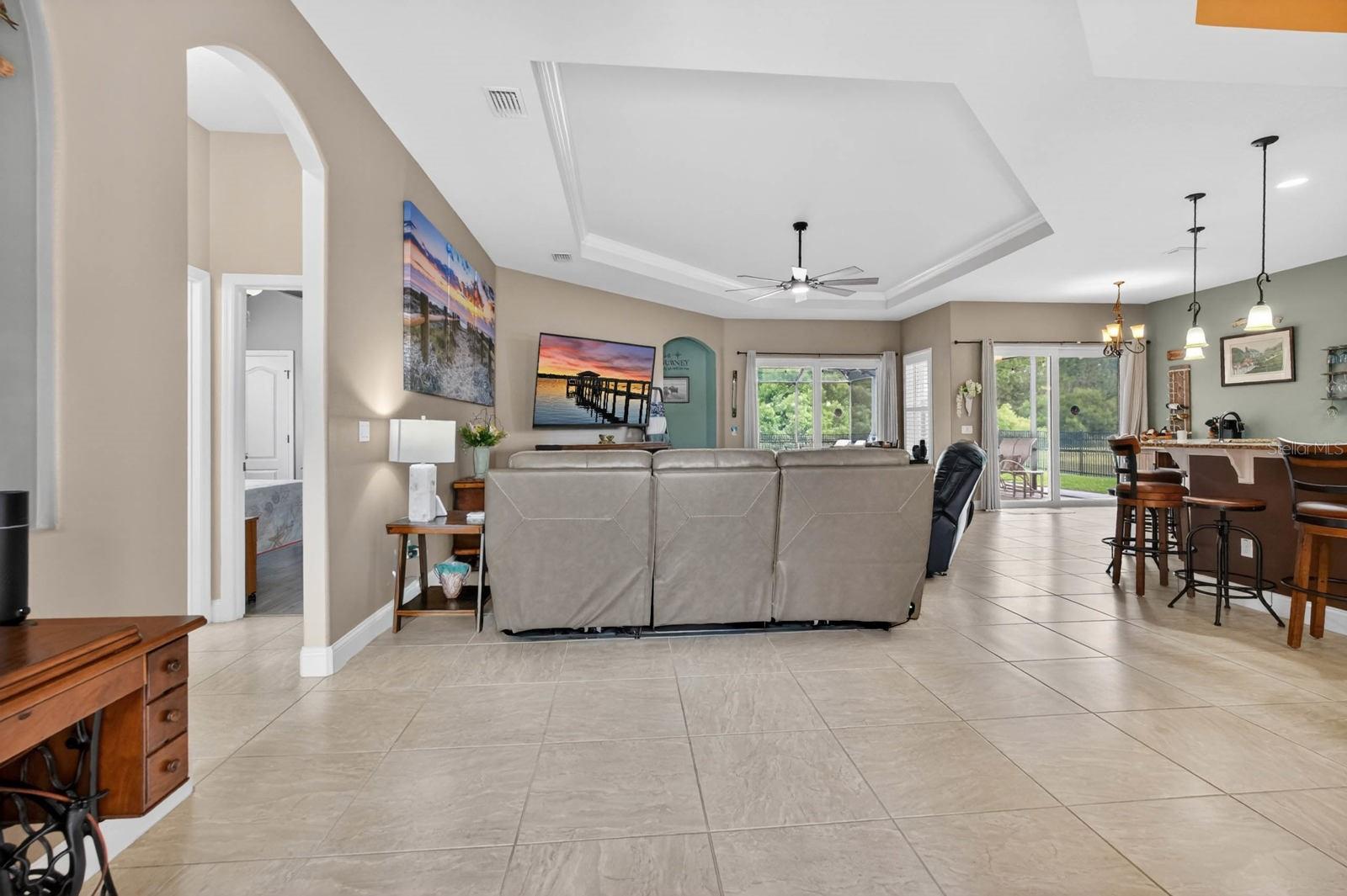 VERANO/VENETIAN BAY - Residential