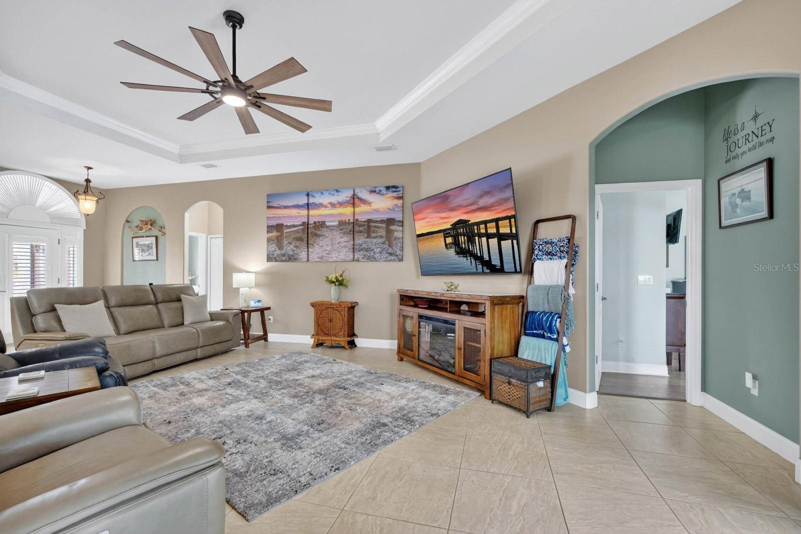 VERANO/VENETIAN BAY - Residential
