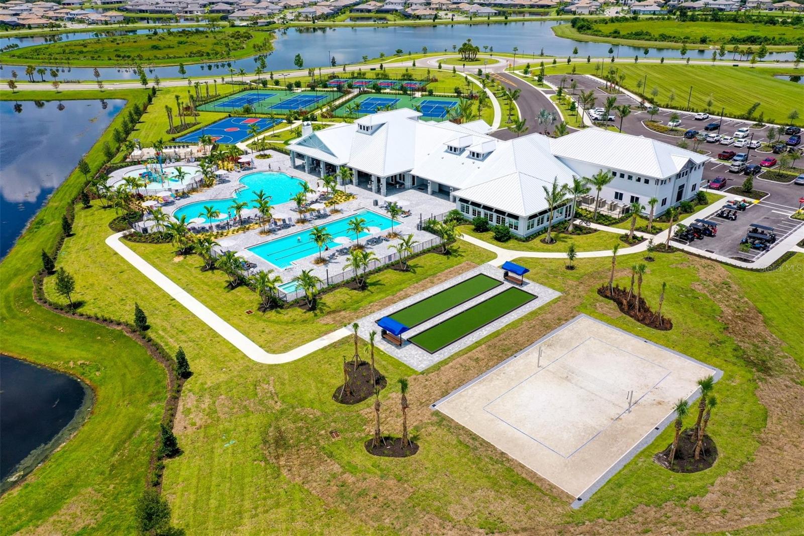 LORRAINE LAKES PH I - Residential