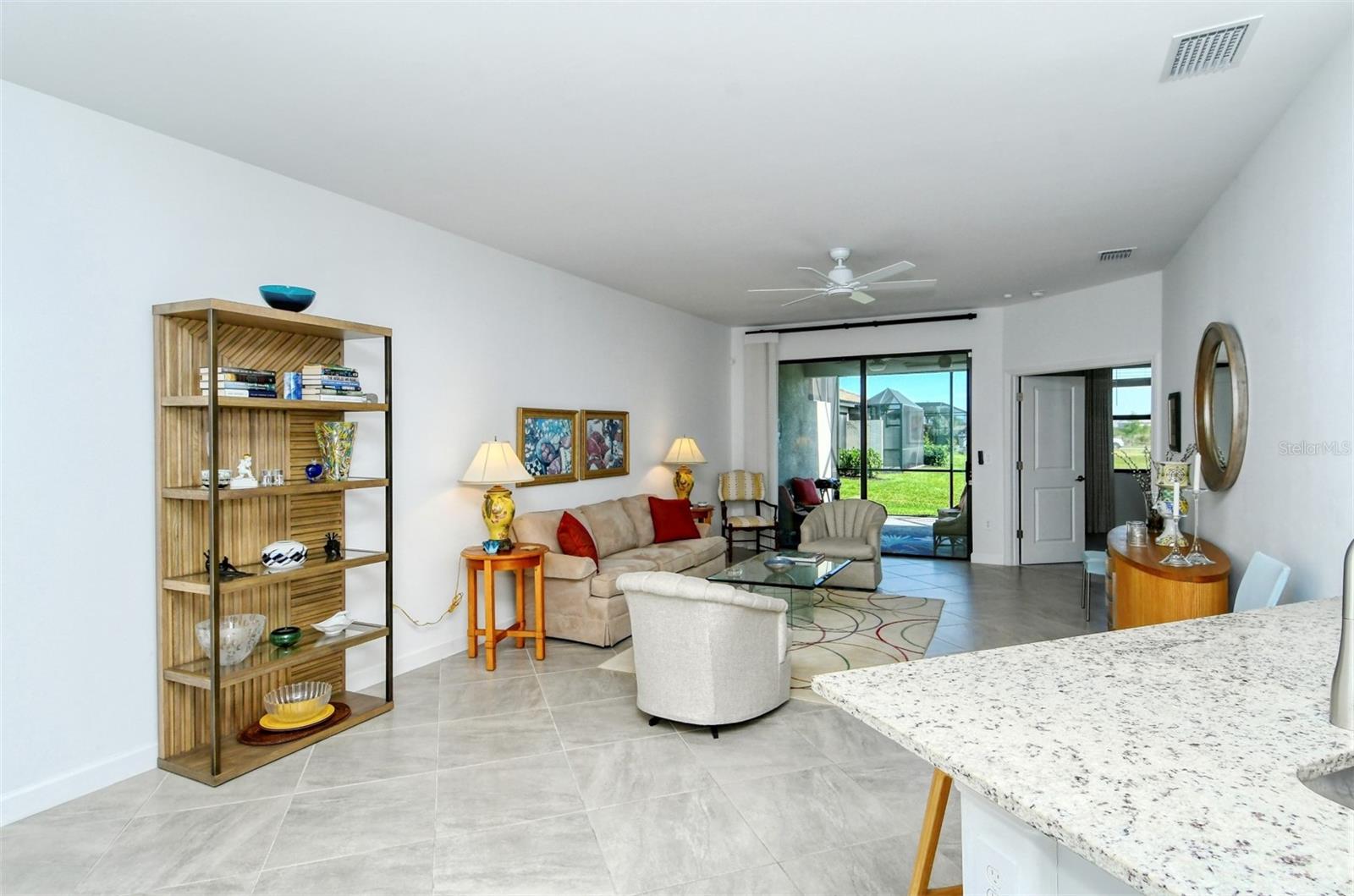 LORRAINE LAKES PH I - Residential