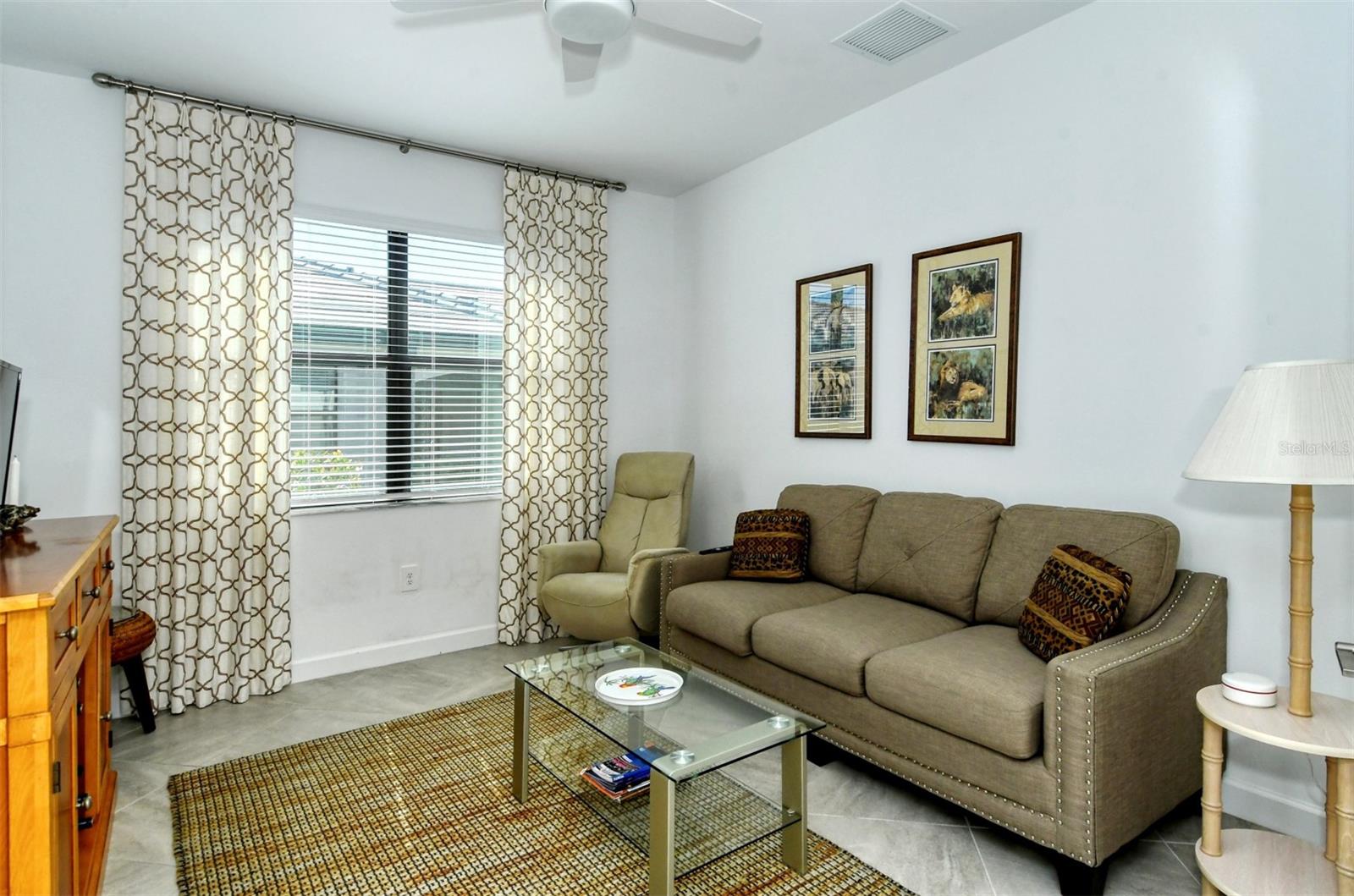 LORRAINE LAKES PH I - Residential