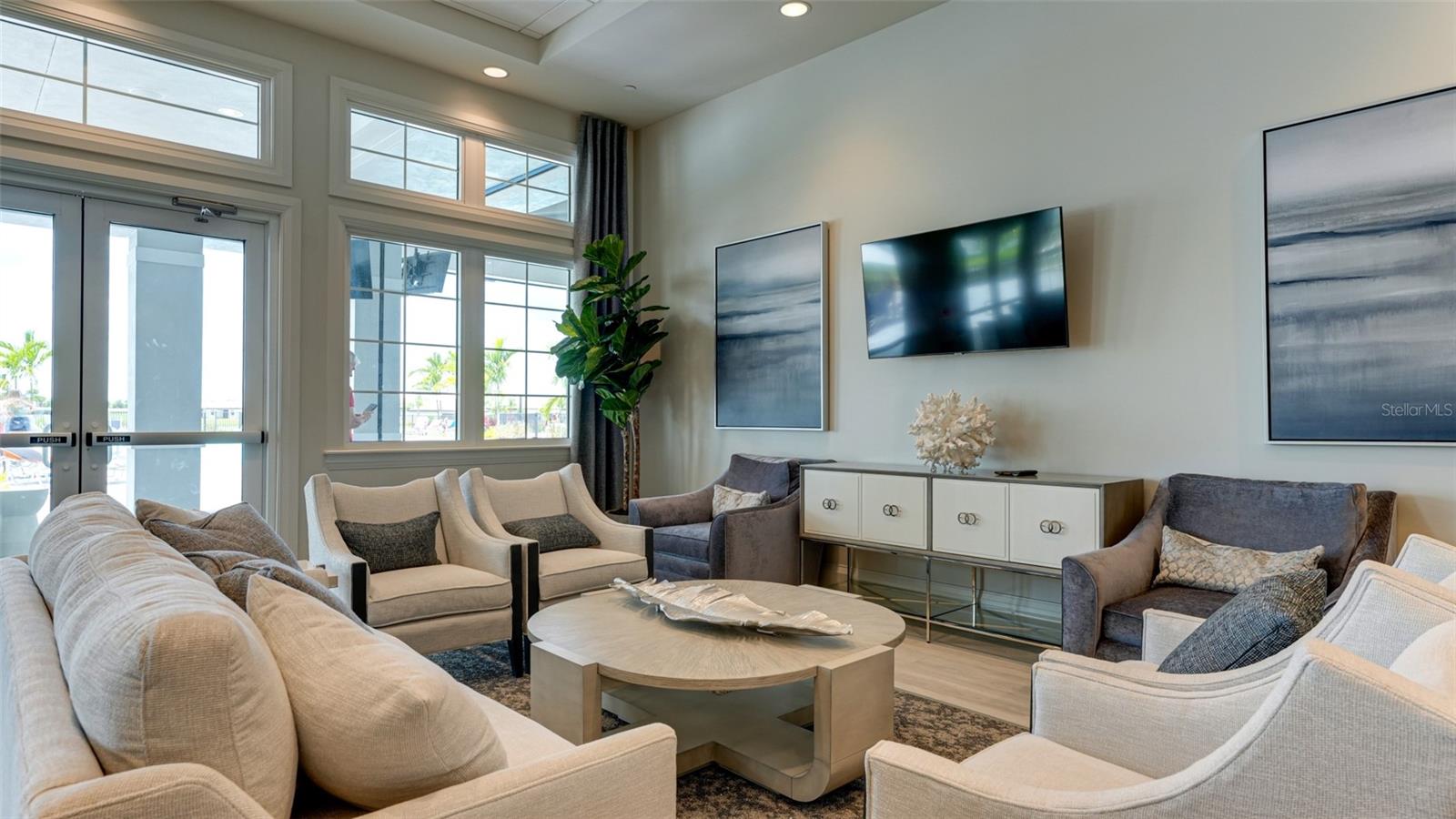 LORRAINE LAKES PH I - Residential