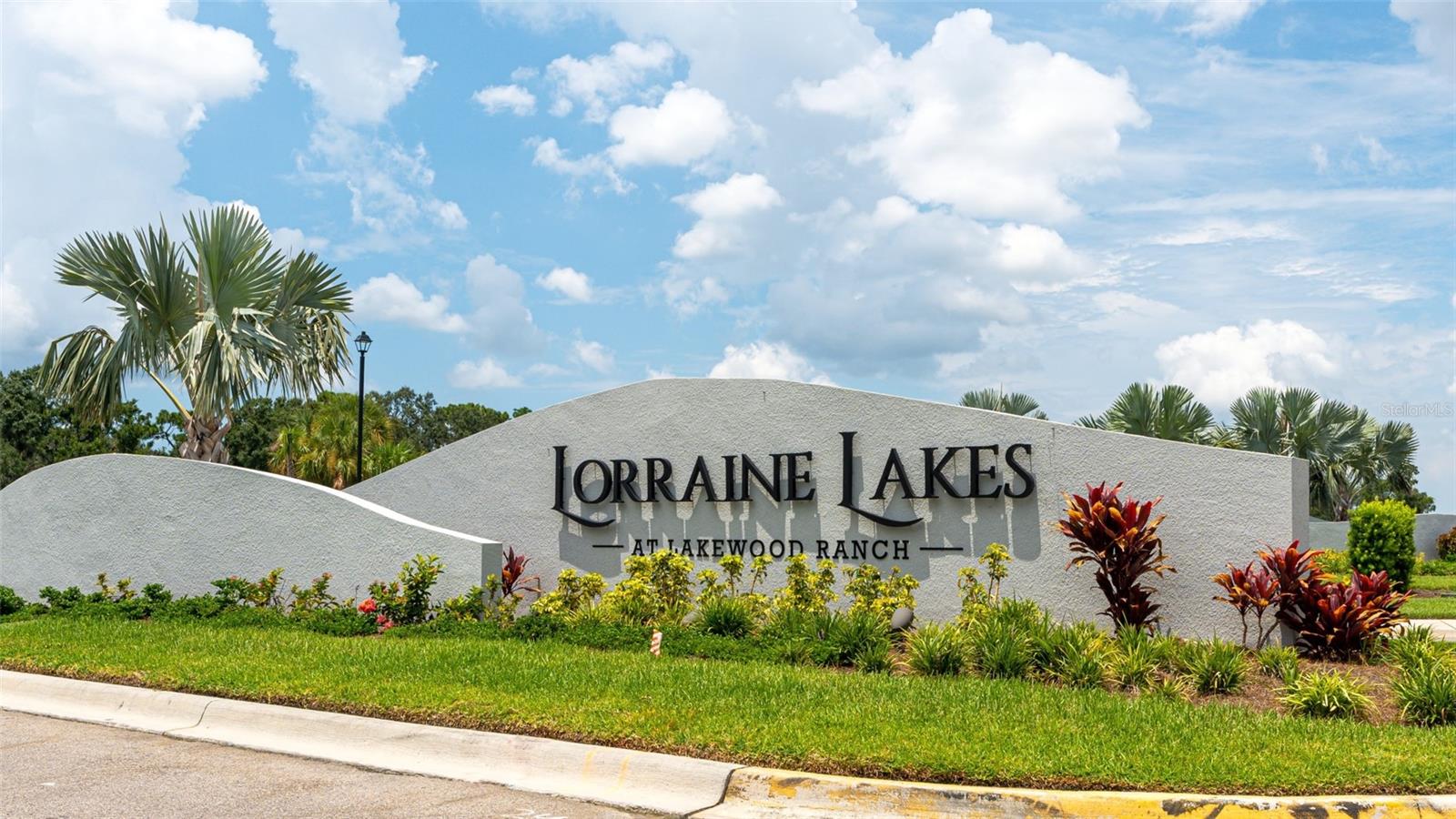 LORRAINE LAKES PH I - Residential