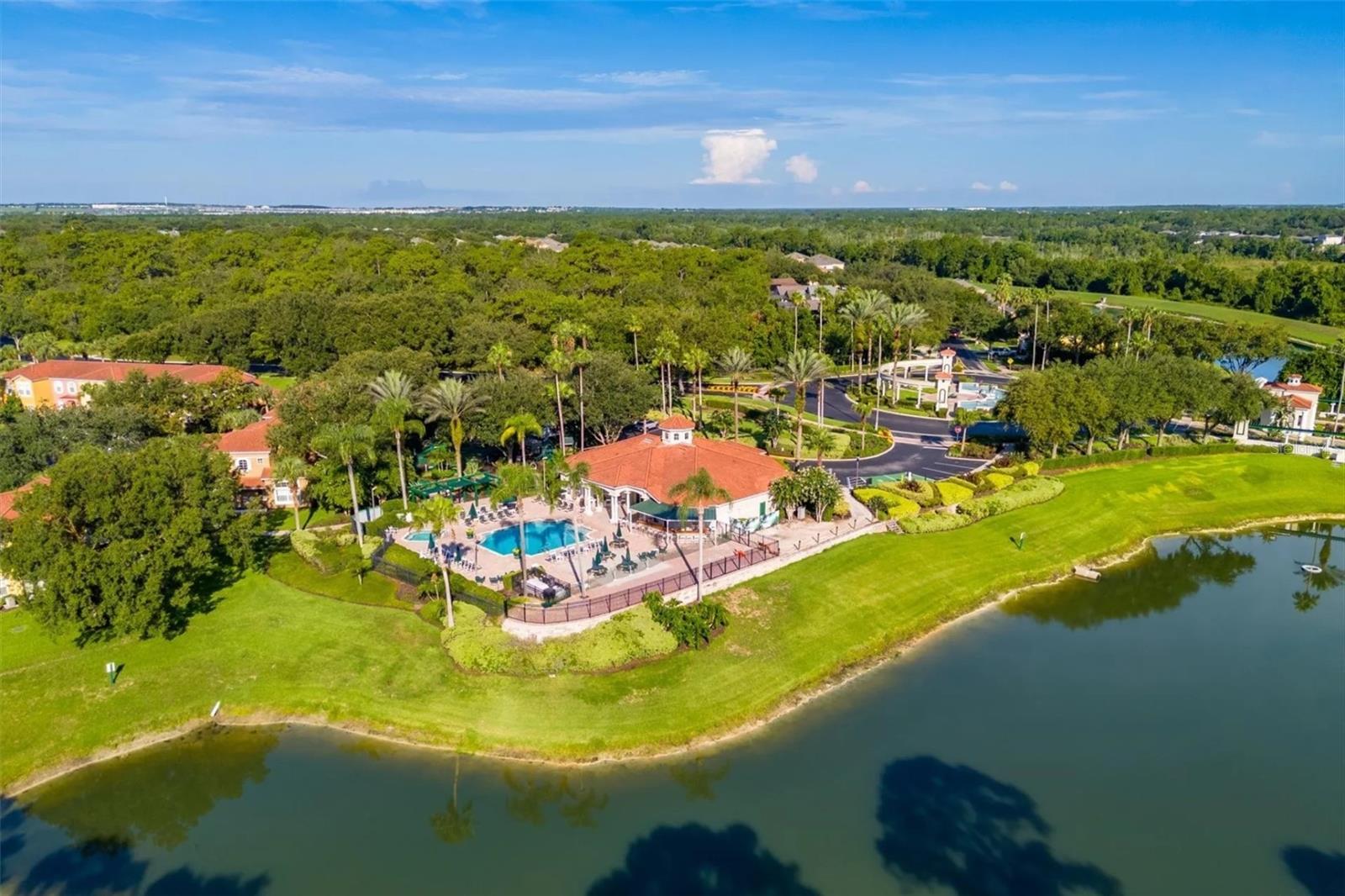 EMERALD ISLAND RESORT PH 4 - Residential