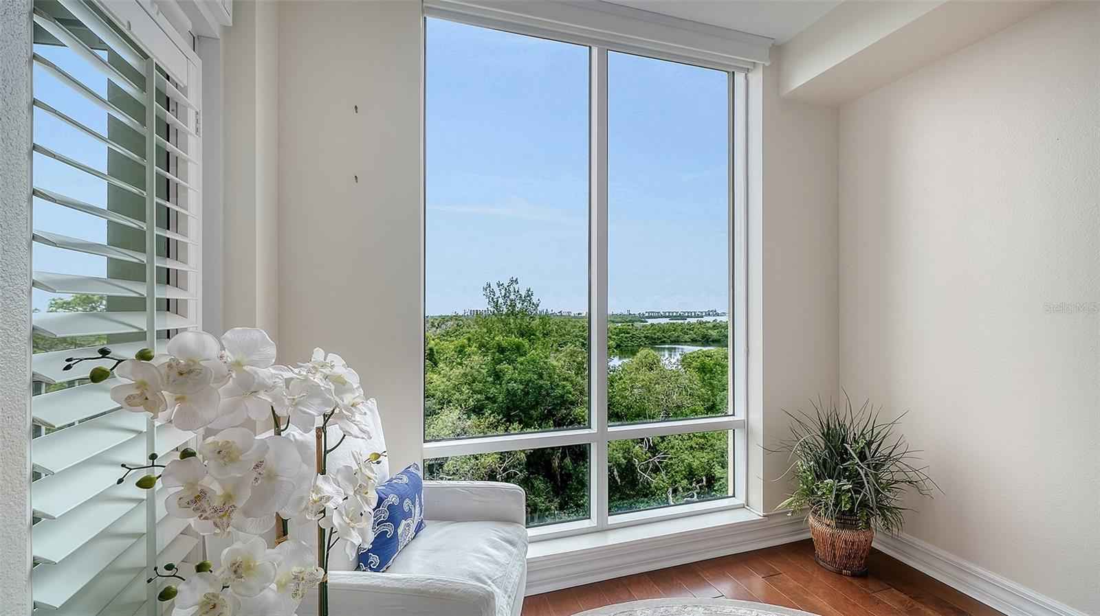 MERIDIAN AT THE OAKS PRESERVE - Residential