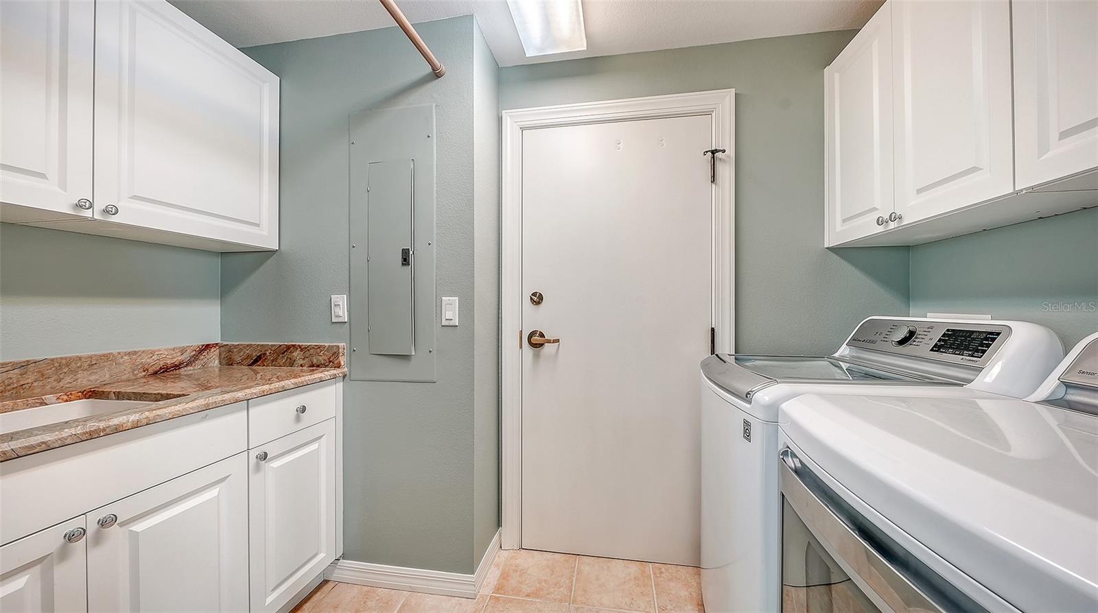 MERIDIAN AT THE OAKS PRESERVE - Residential
