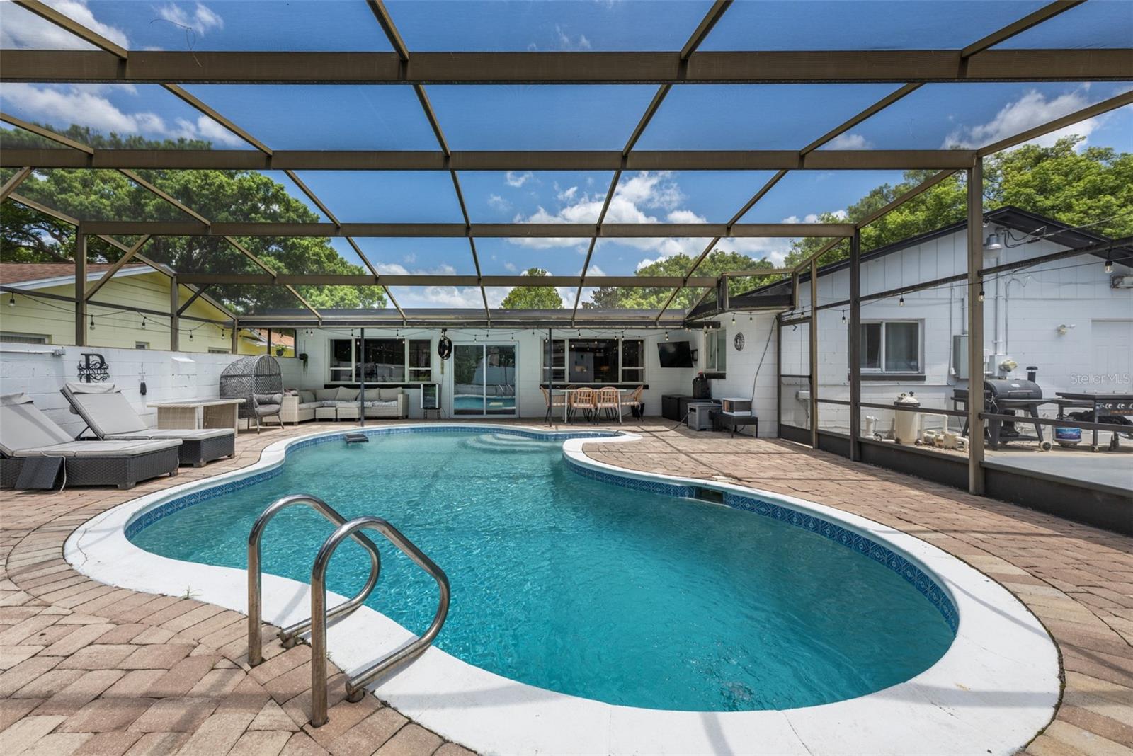 INDIAN HILLS UNIT 6 - Residential