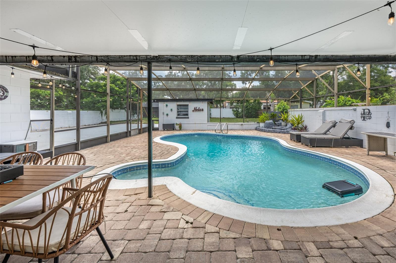 INDIAN HILLS UNIT 6 - Residential
