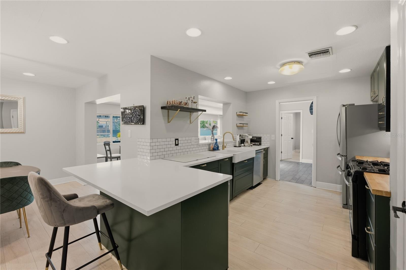 INDIAN HILLS UNIT 6 - Residential