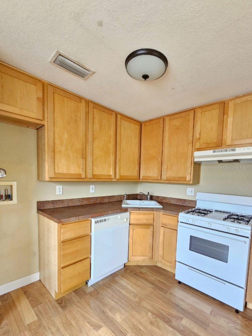FAIR VIEW ADD - Residential Lease
