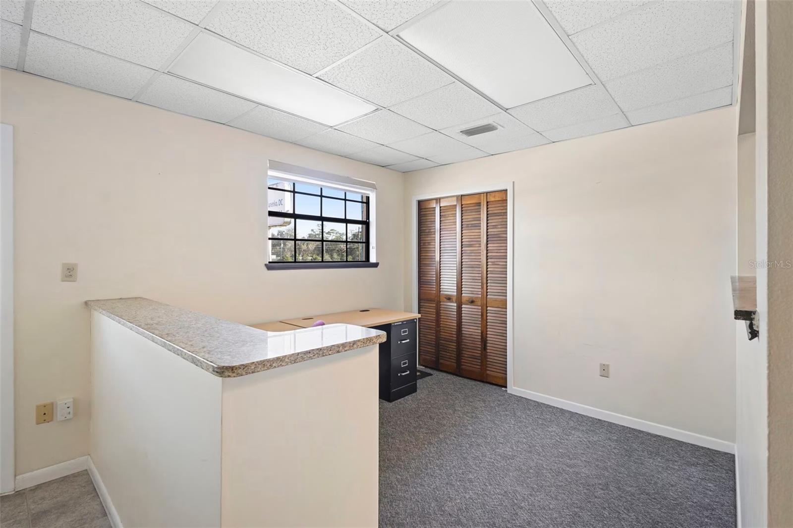 DENNISTONS ORANGE CITY DELAND FARMS - Commercial Lease