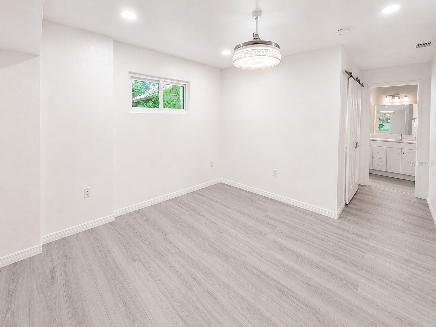 HAZEL HEIGHTS SUB - Residential