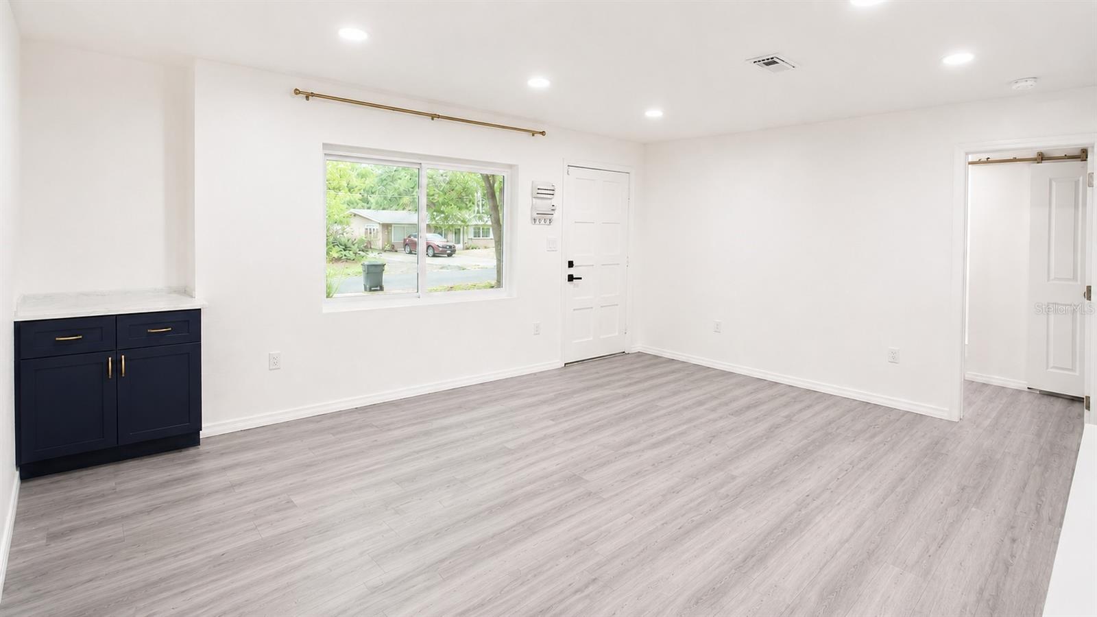 HAZEL HEIGHTS SUB - Residential
