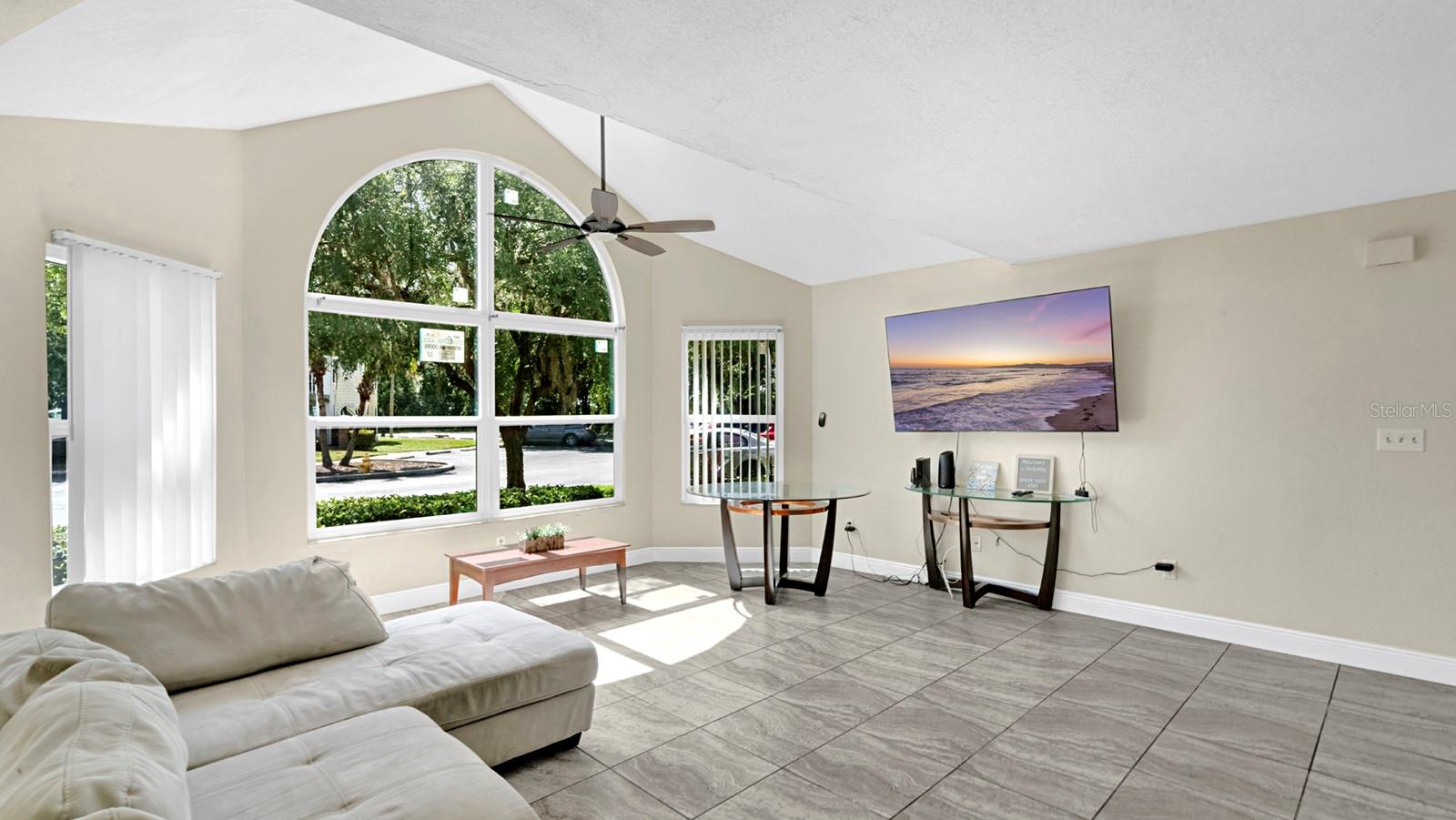 VILLAS AT LAGUNA BAY CONDO - Residential