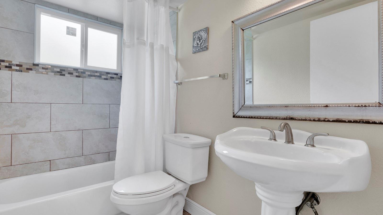VILLAS AT LAGUNA BAY CONDO - Residential