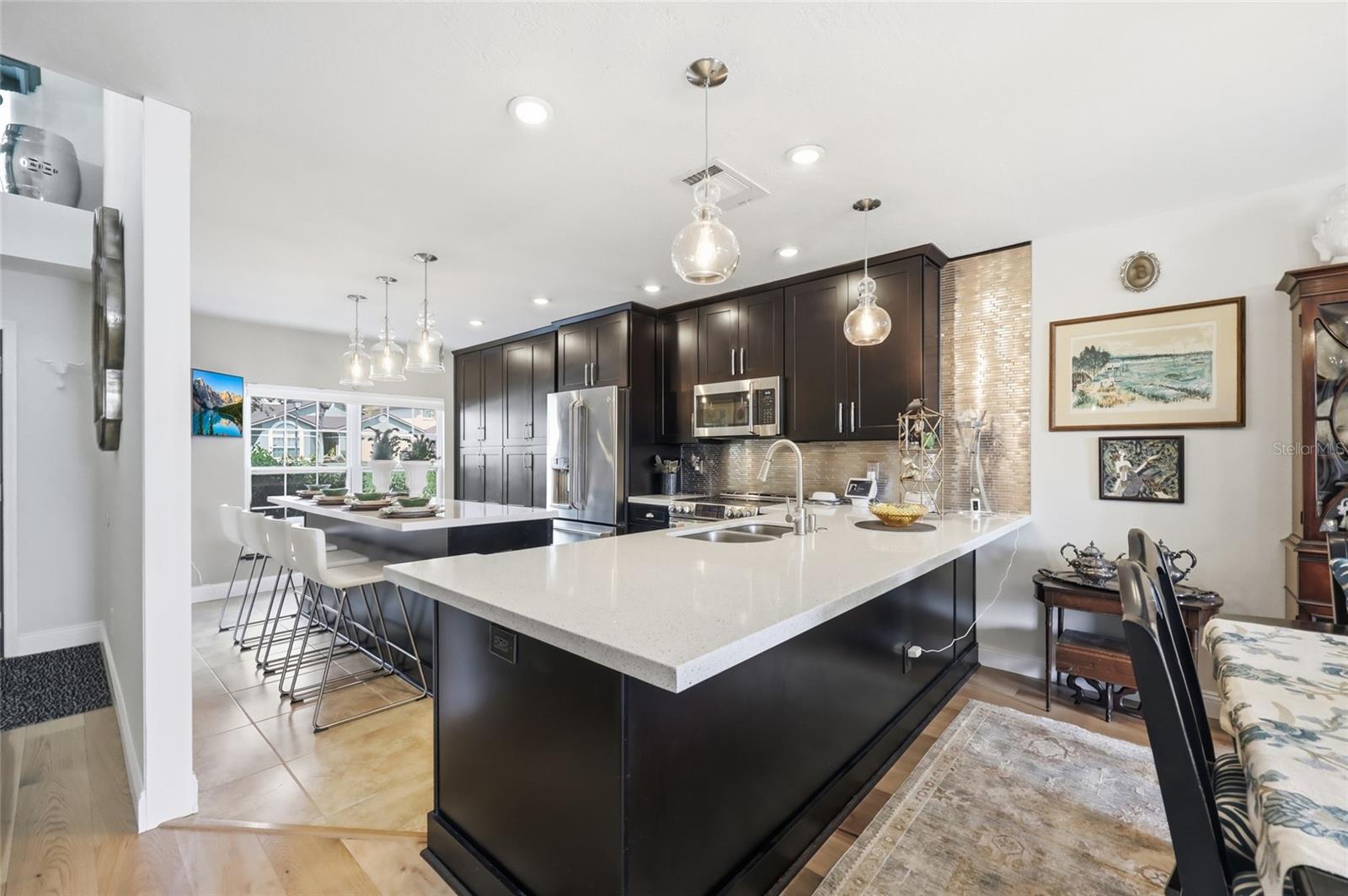 PEMBROOKE - Residential