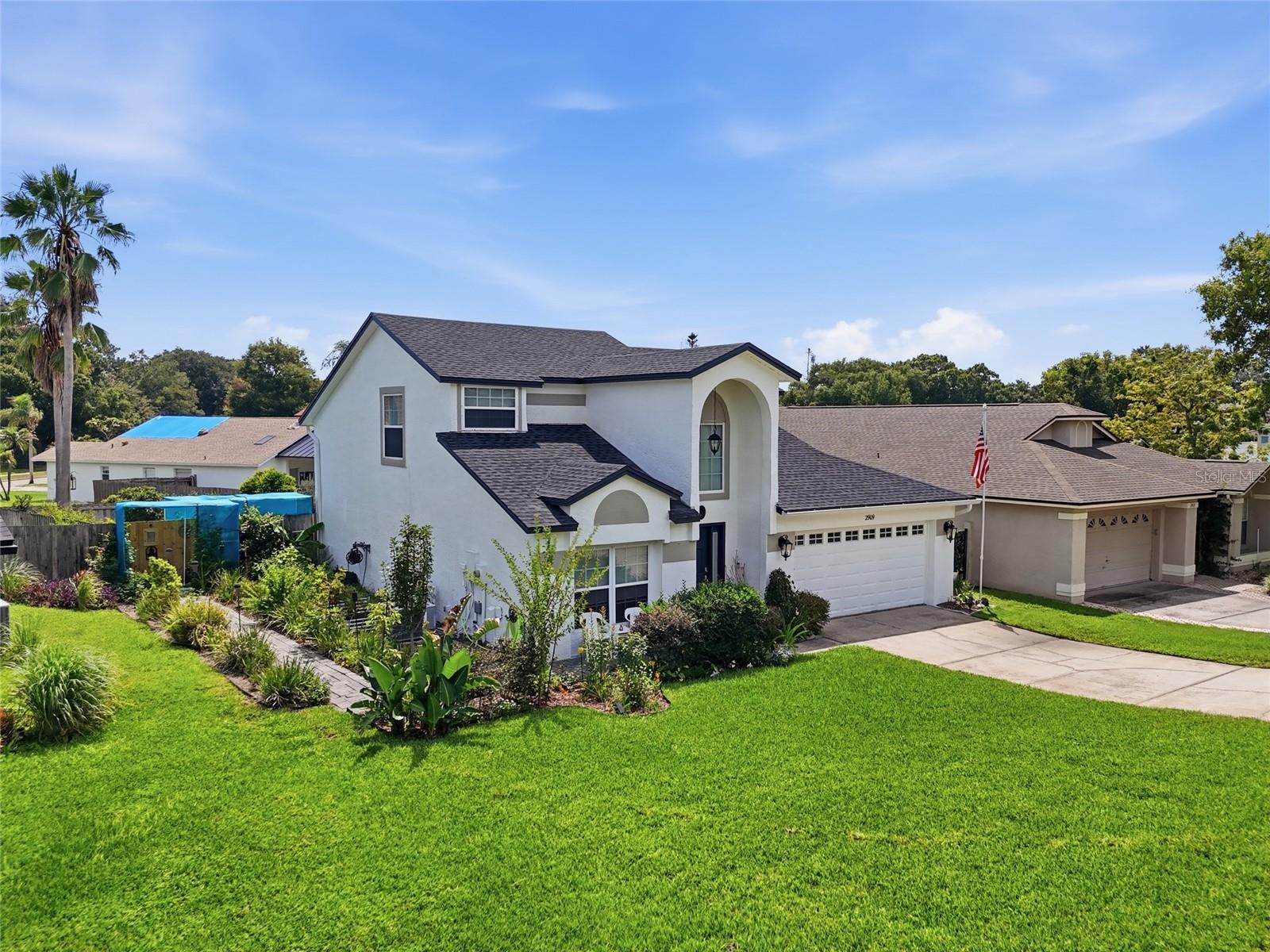 PEMBROOKE - Residential