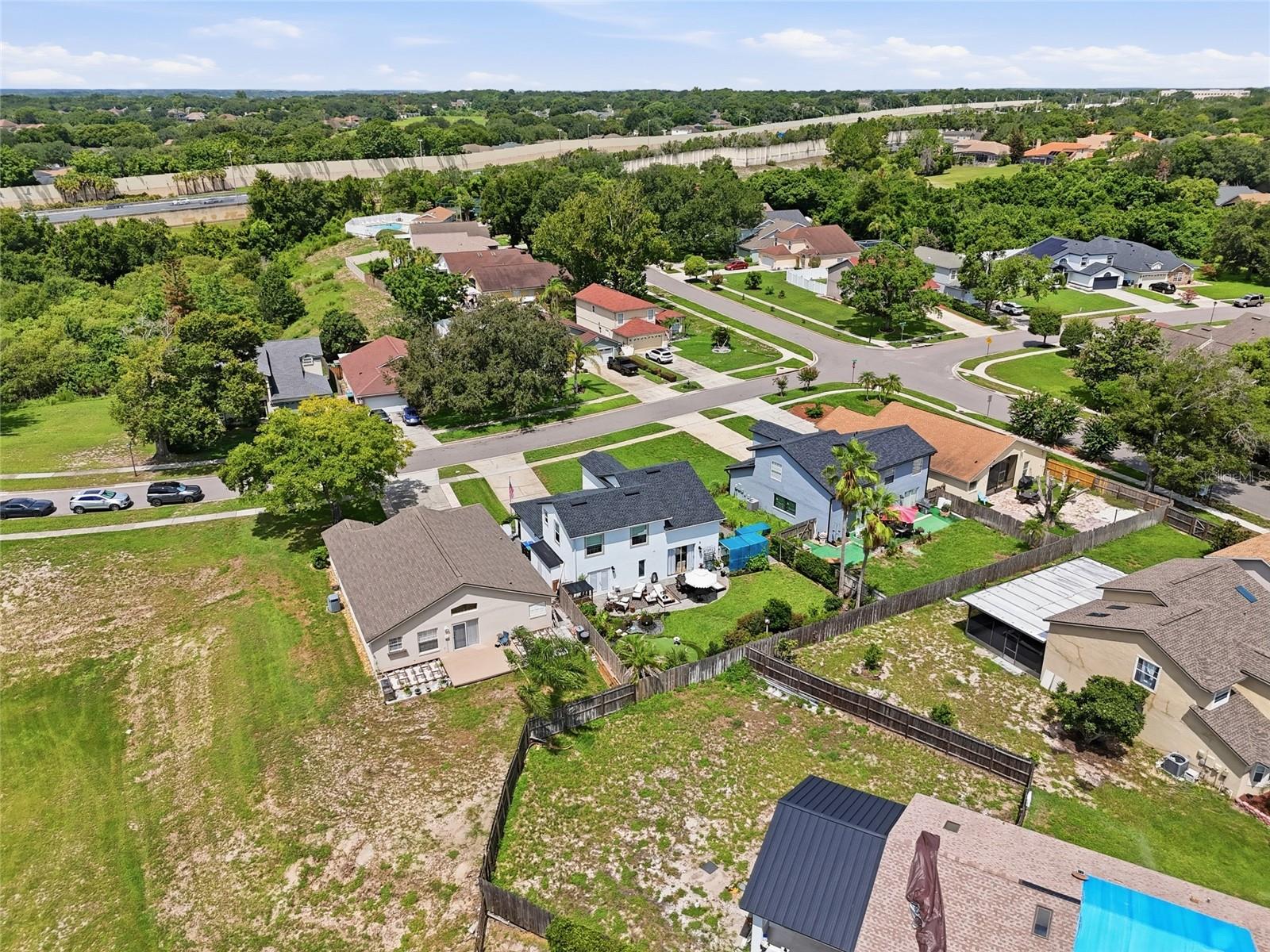 PEMBROOKE - Residential
