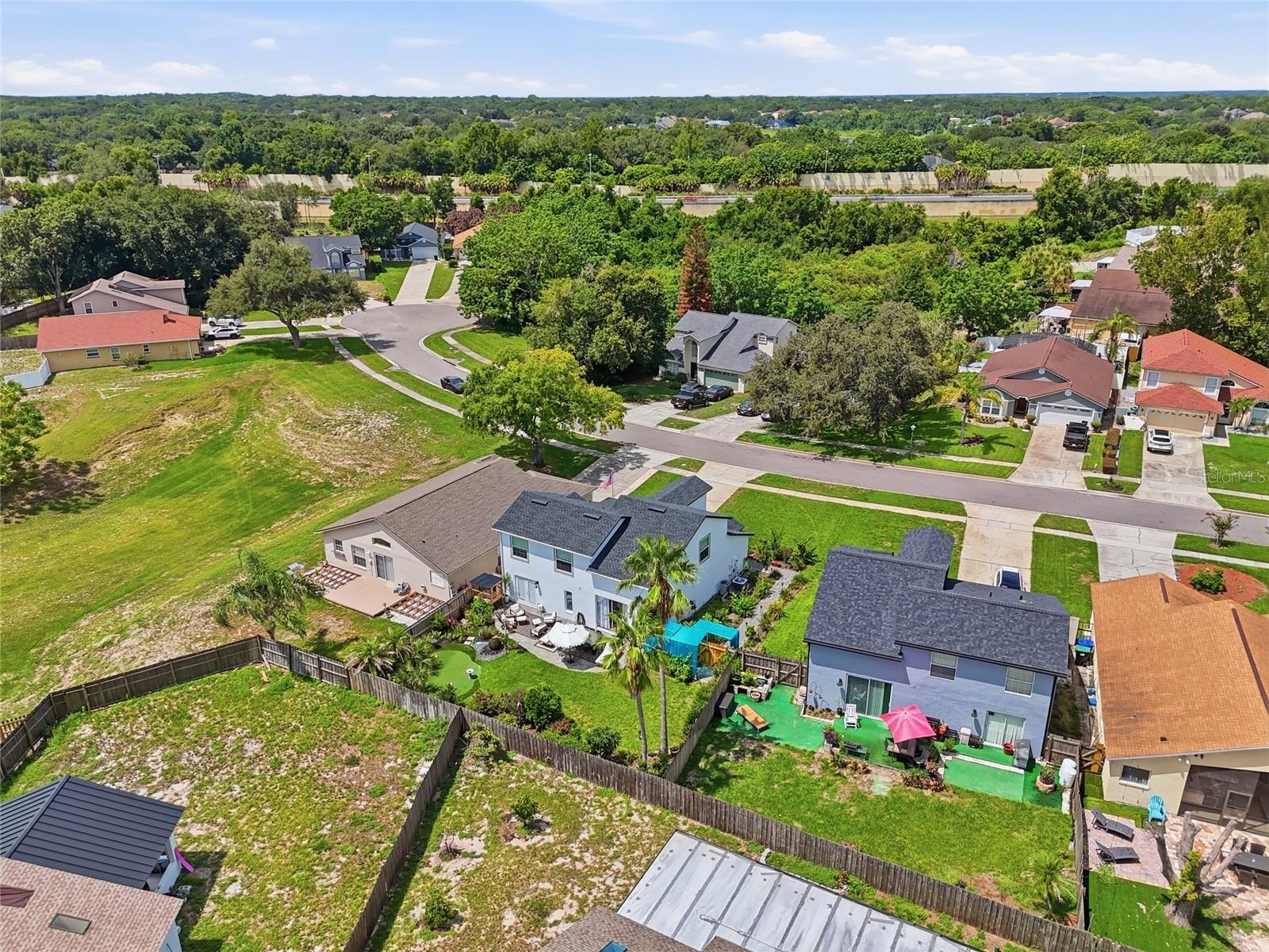 PEMBROOKE - Residential