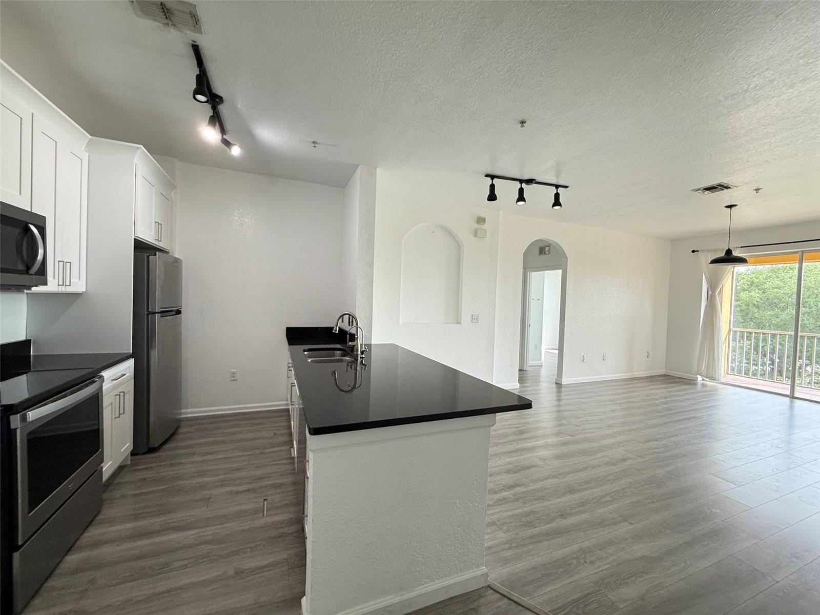 HORIZONS/VISTA LAKES PH 03 - Residential