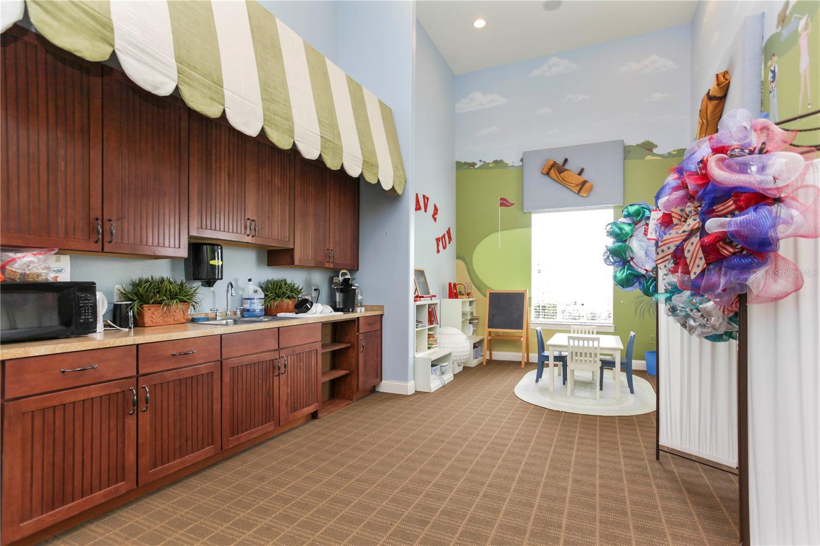 PROVIDENCE GARDEN HILLS 50S - Residential