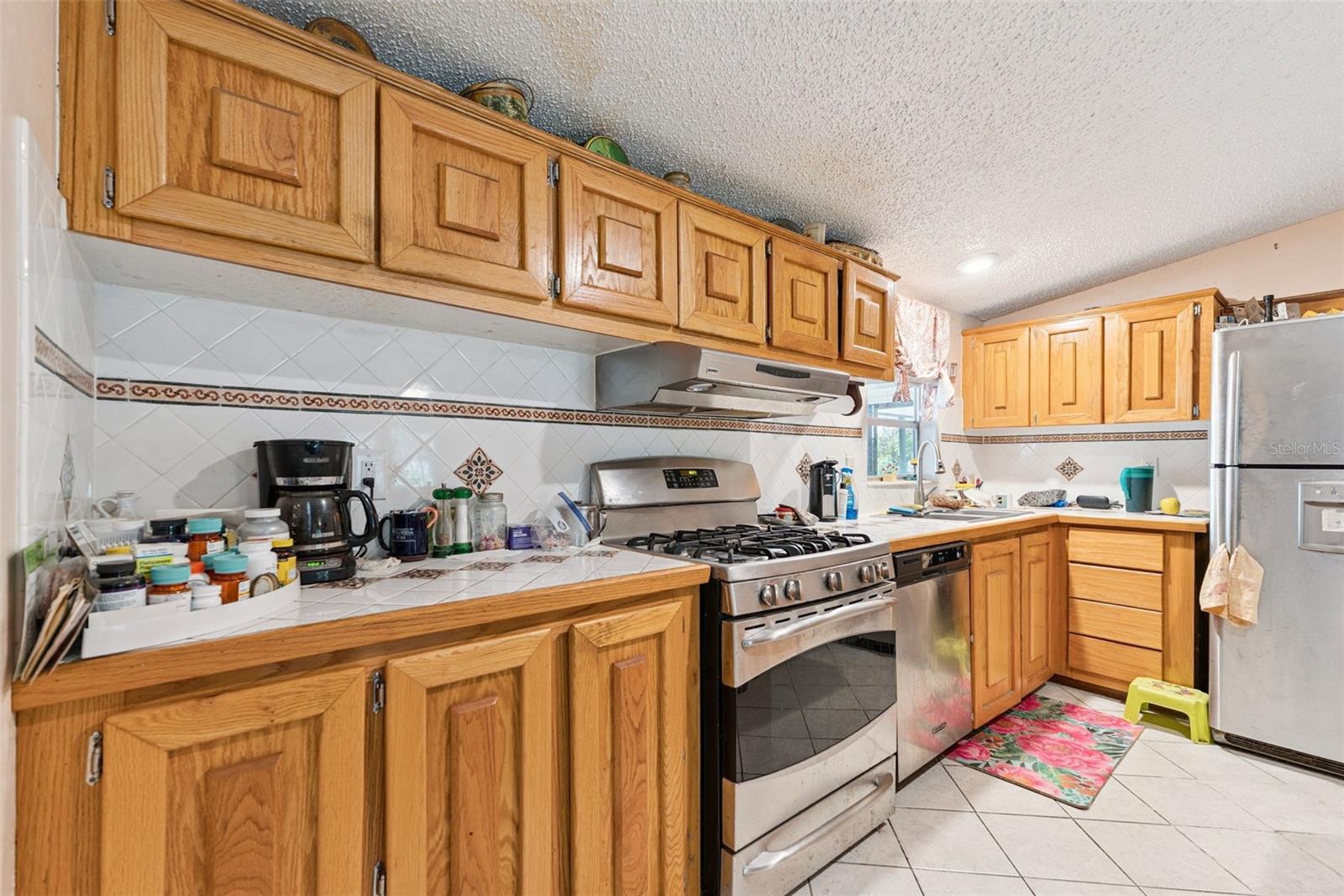 LAKEWOOD ACRES - Residential