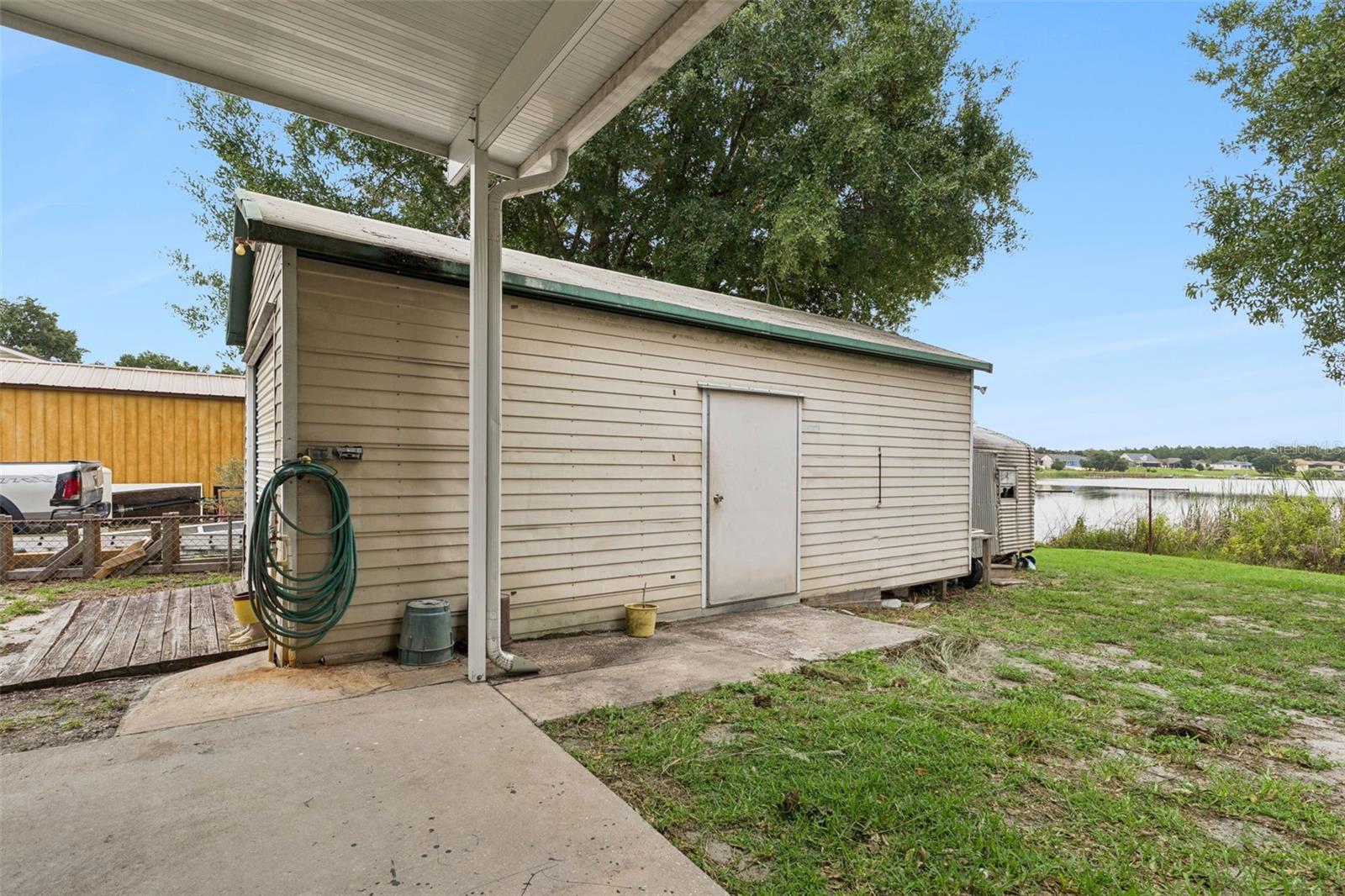 LAKEWOOD ACRES - Residential