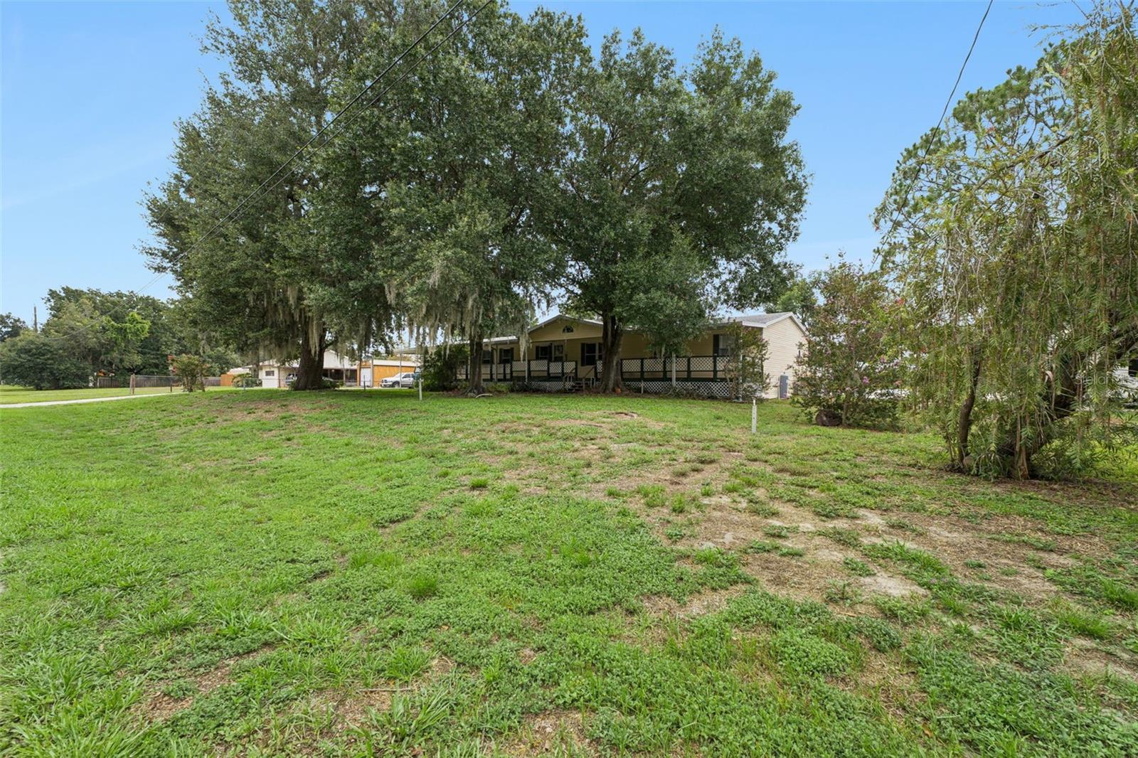 LAKEWOOD ACRES - Residential