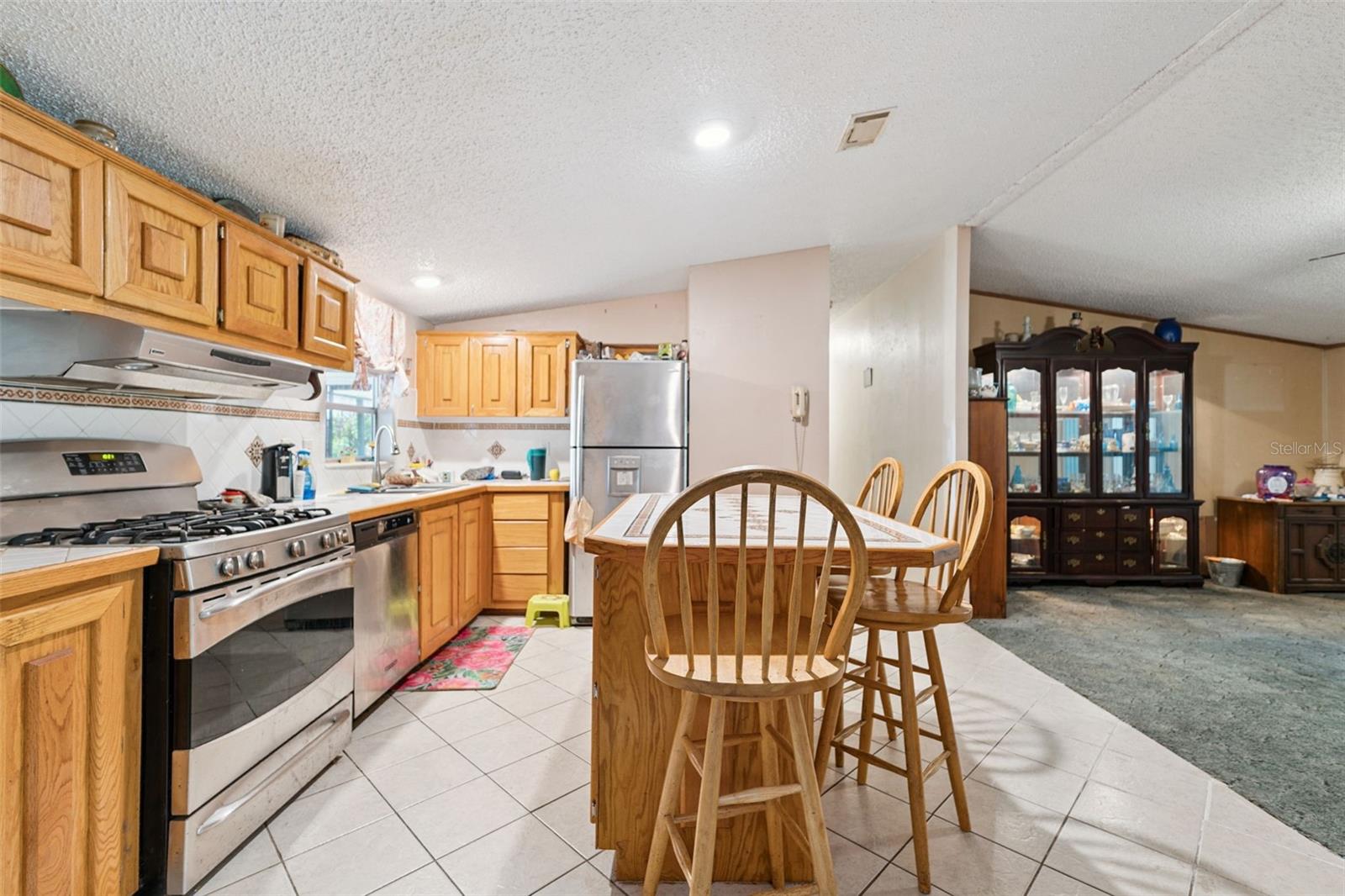LAKEWOOD ACRES - Residential
