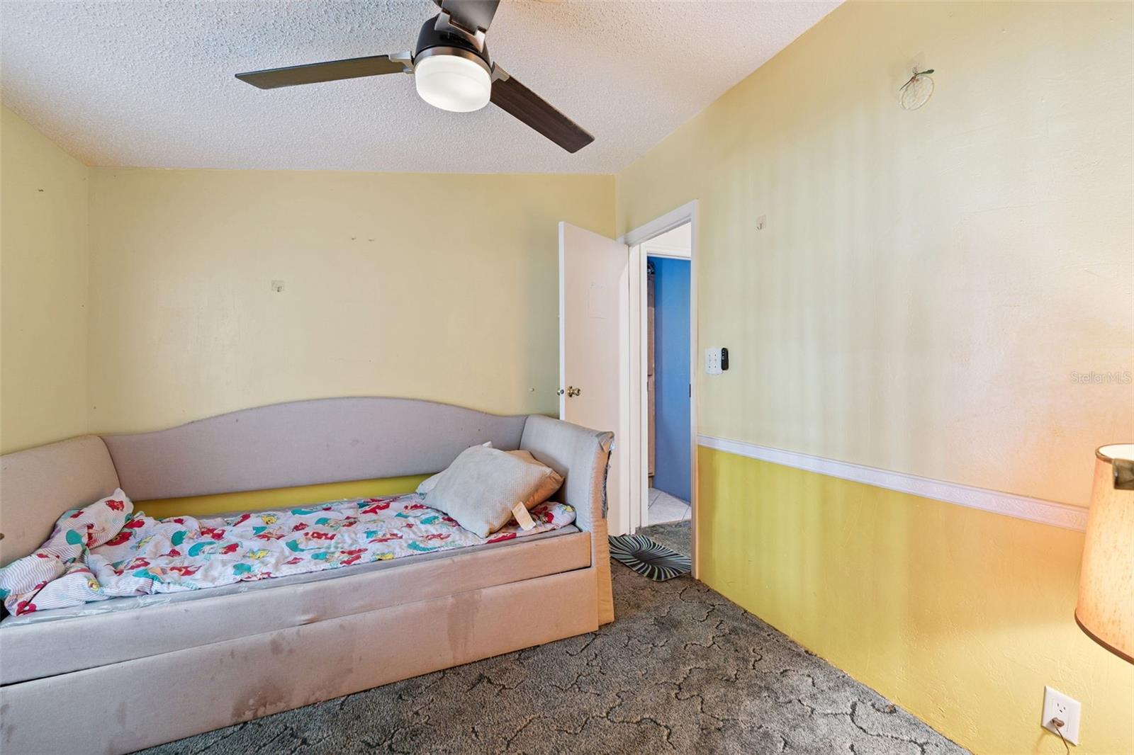 LAKEWOOD ACRES - Residential